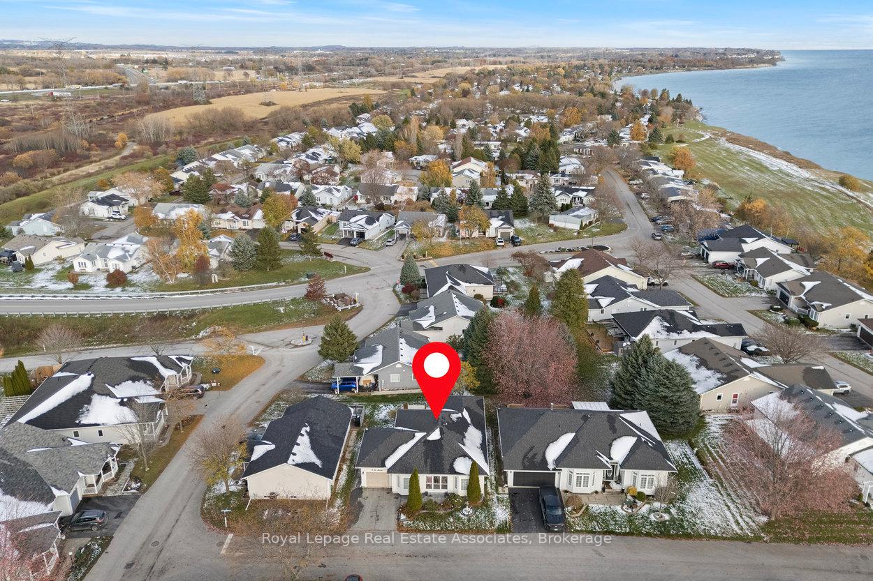 Photo 21 of 3 Fir Drive, Clarington, Newcastle — HOMEH