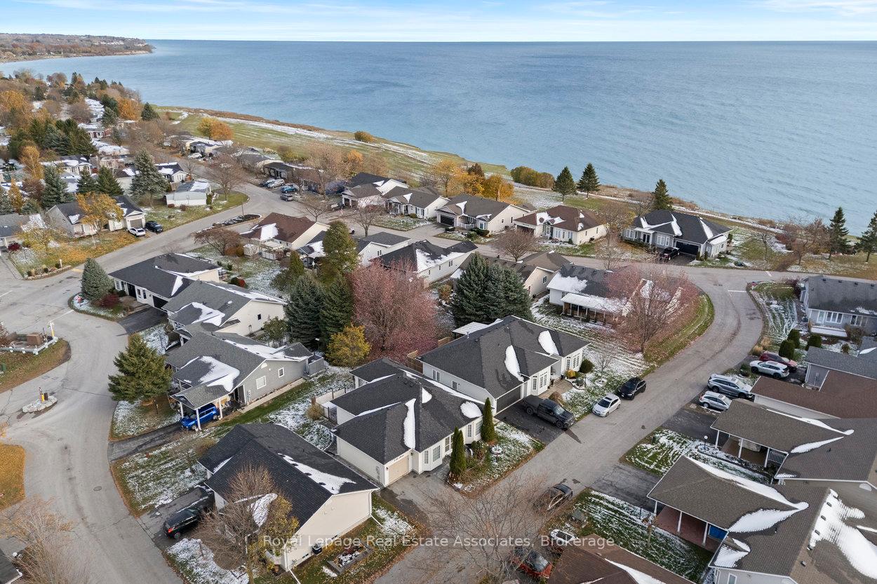 Photo 22 of 3 Fir Drive, Clarington, Newcastle — HOMEH