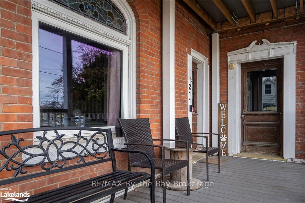 Photo 3 of 211 Huron Street, Clearview, Stayner — HOMEH