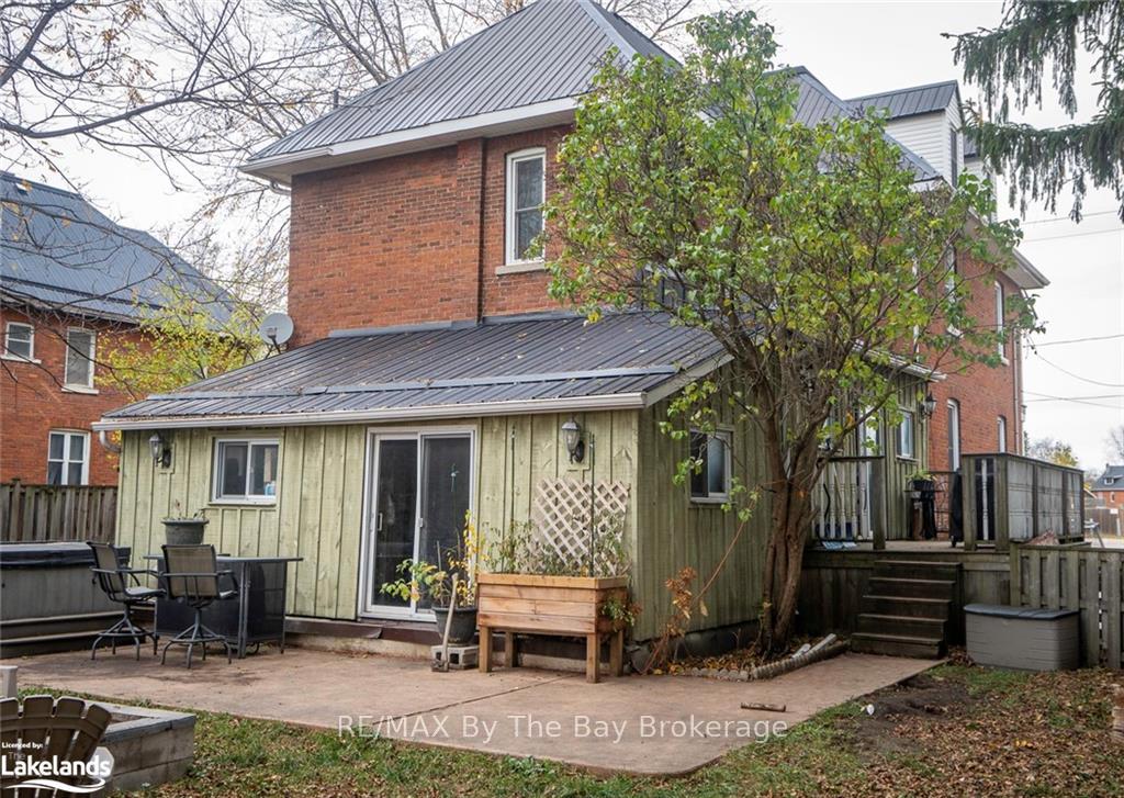 Photo 5 of 211 Huron Street, Clearview, Stayner — HOMEH
