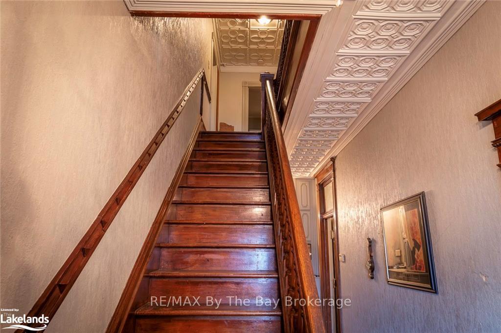 Photo 9 of 211 Huron Street, Clearview, Stayner — HOMEH