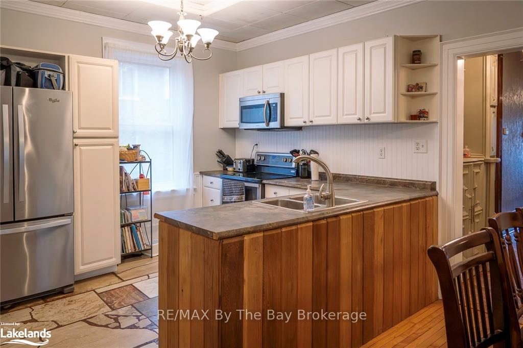 Photo 23 of 211 Huron Street, Clearview, Stayner — HOMEH