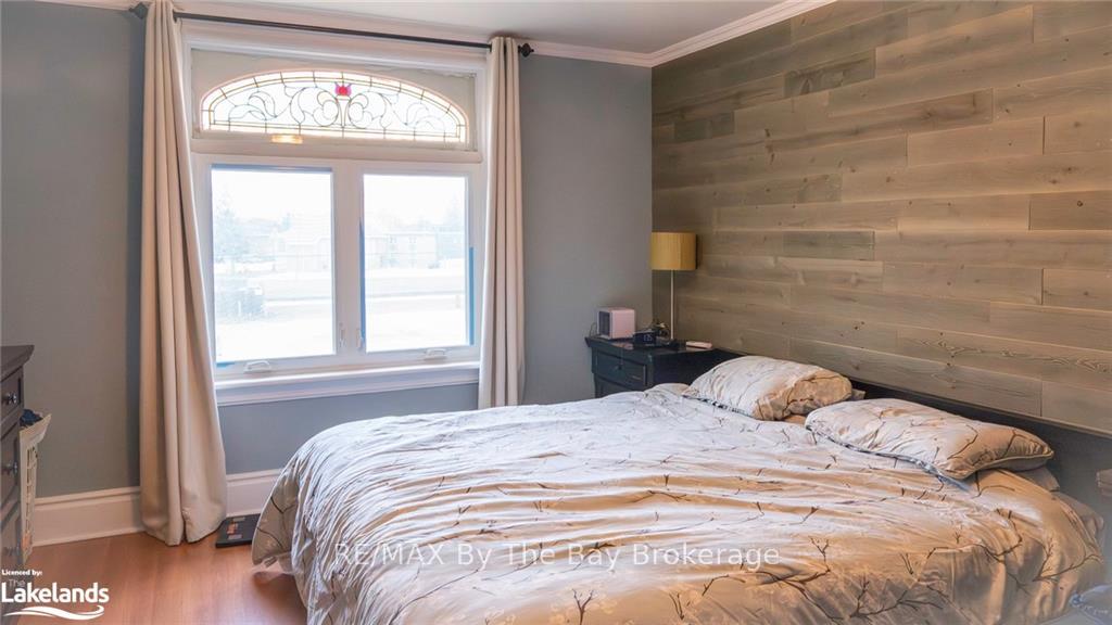 Photo 34 of 211 Huron Street, Clearview, Stayner — HOMEH