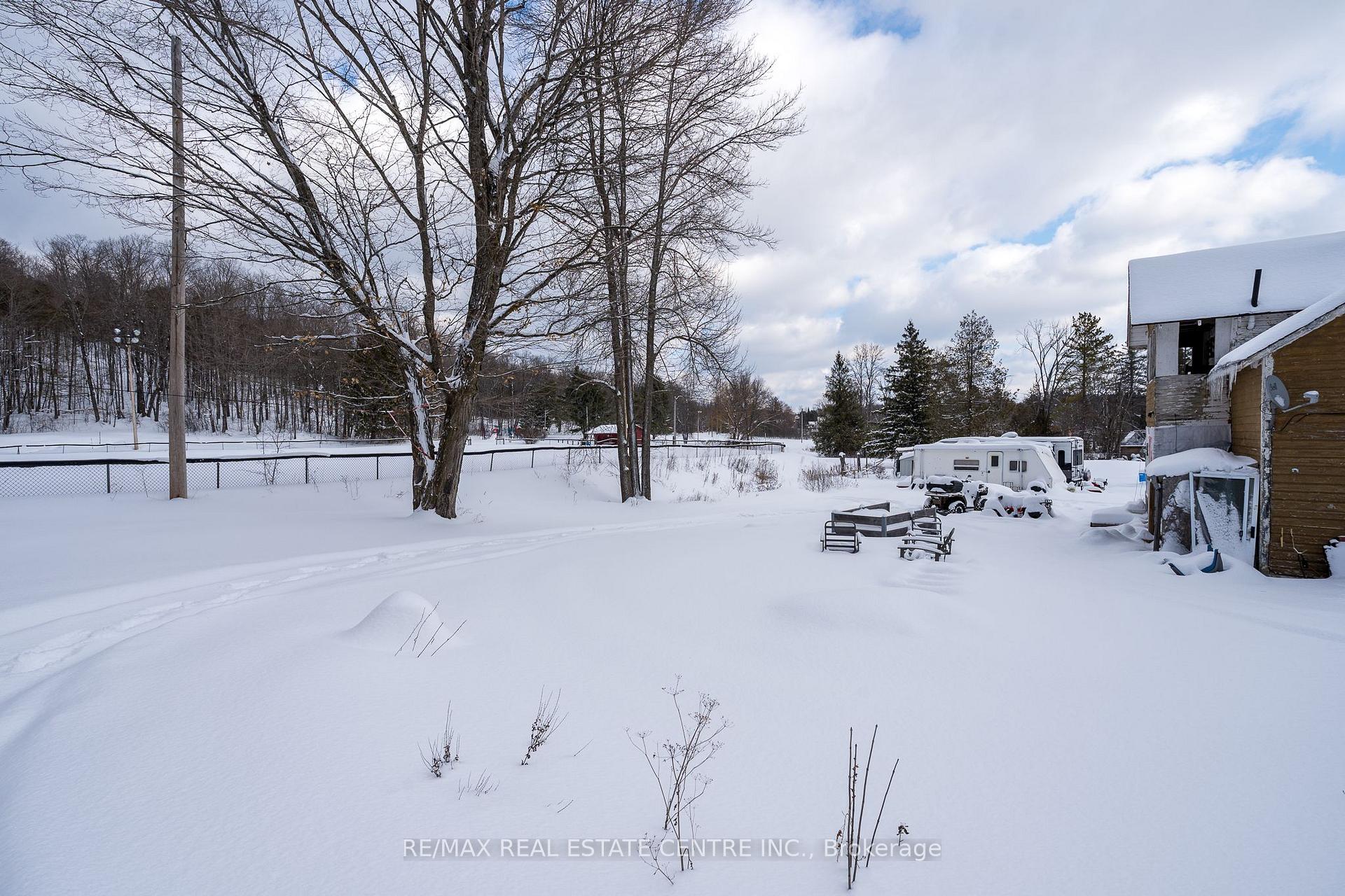 Photo 33 of 1096 Elm Tree Road, Frontenac, Frontenac Centre — HOMEH