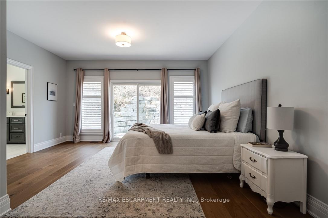 Photo 37 of 14 Sullivan's Lane, Hamilton, Dundas — HOMEH