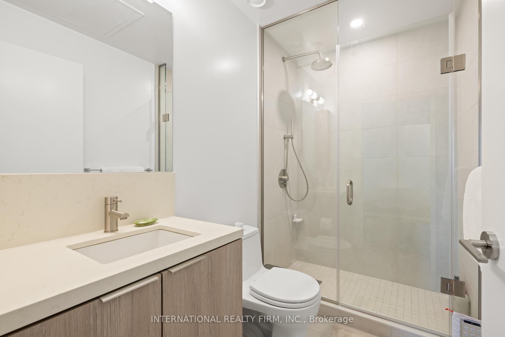 Photo 4 of Unit 1602, 2020 Bathurst Street, Toronto, Humewood-Cedarvale — HOMEH