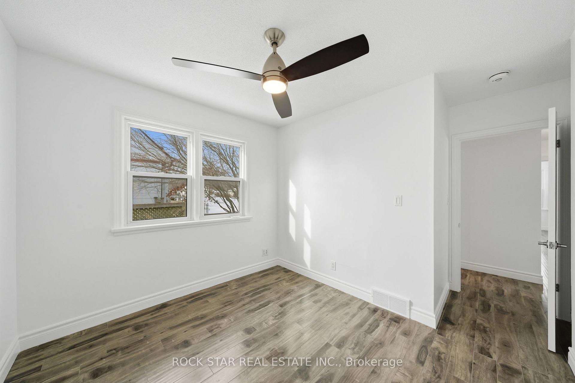 Photo 15 of 11 Nickerson Avenue, St. Catharines, Vine/Linwell — HOMEH