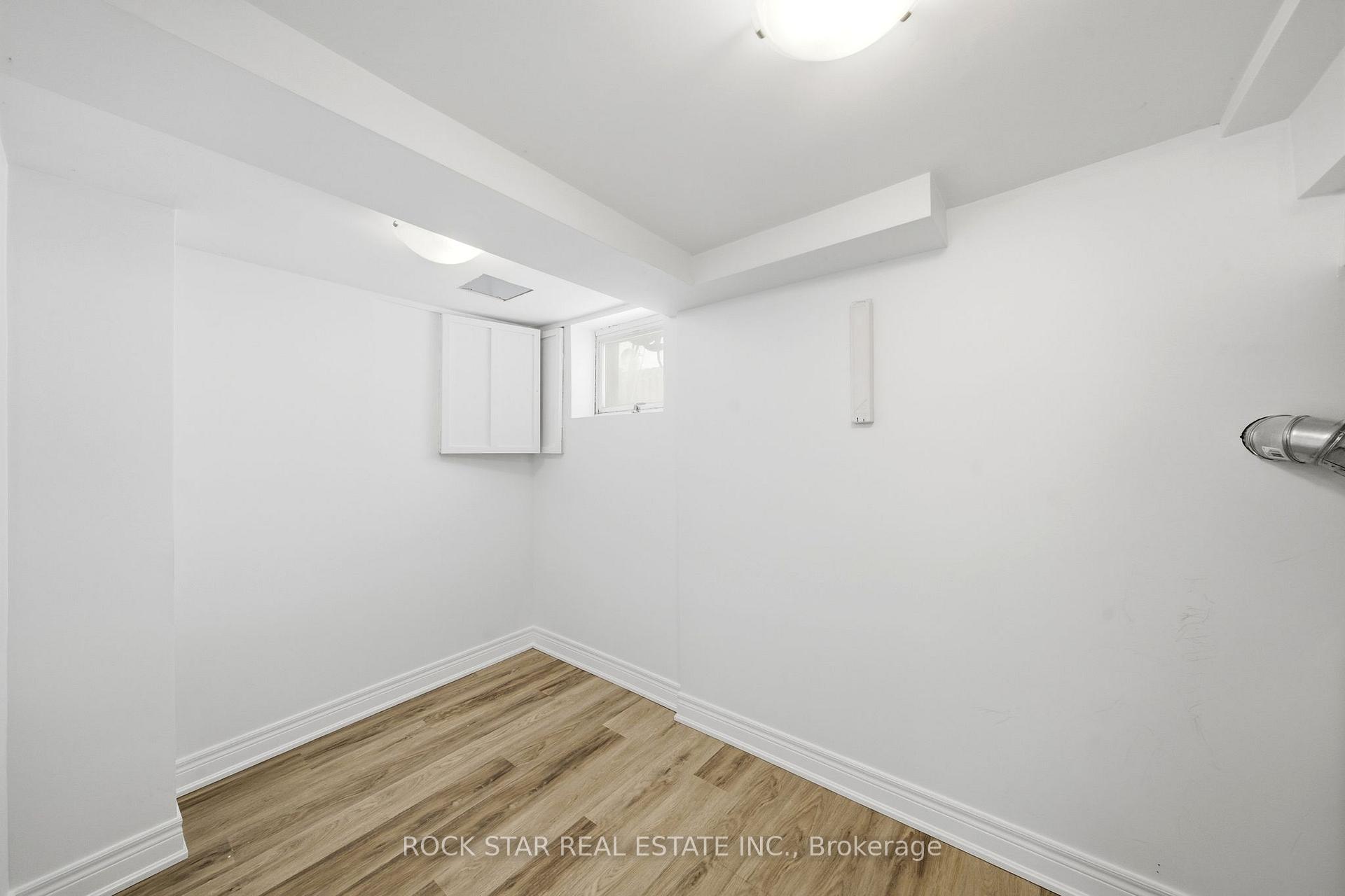 Photo 25 of 11 Nickerson Avenue, St. Catharines, Vine/Linwell — HOMEH