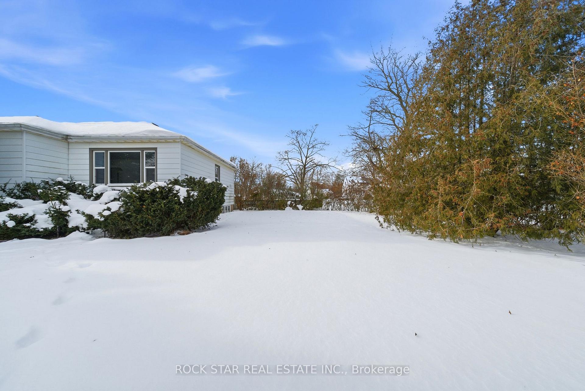 Photo 29 of 11 Nickerson Avenue, St. Catharines, Vine/Linwell — HOMEH