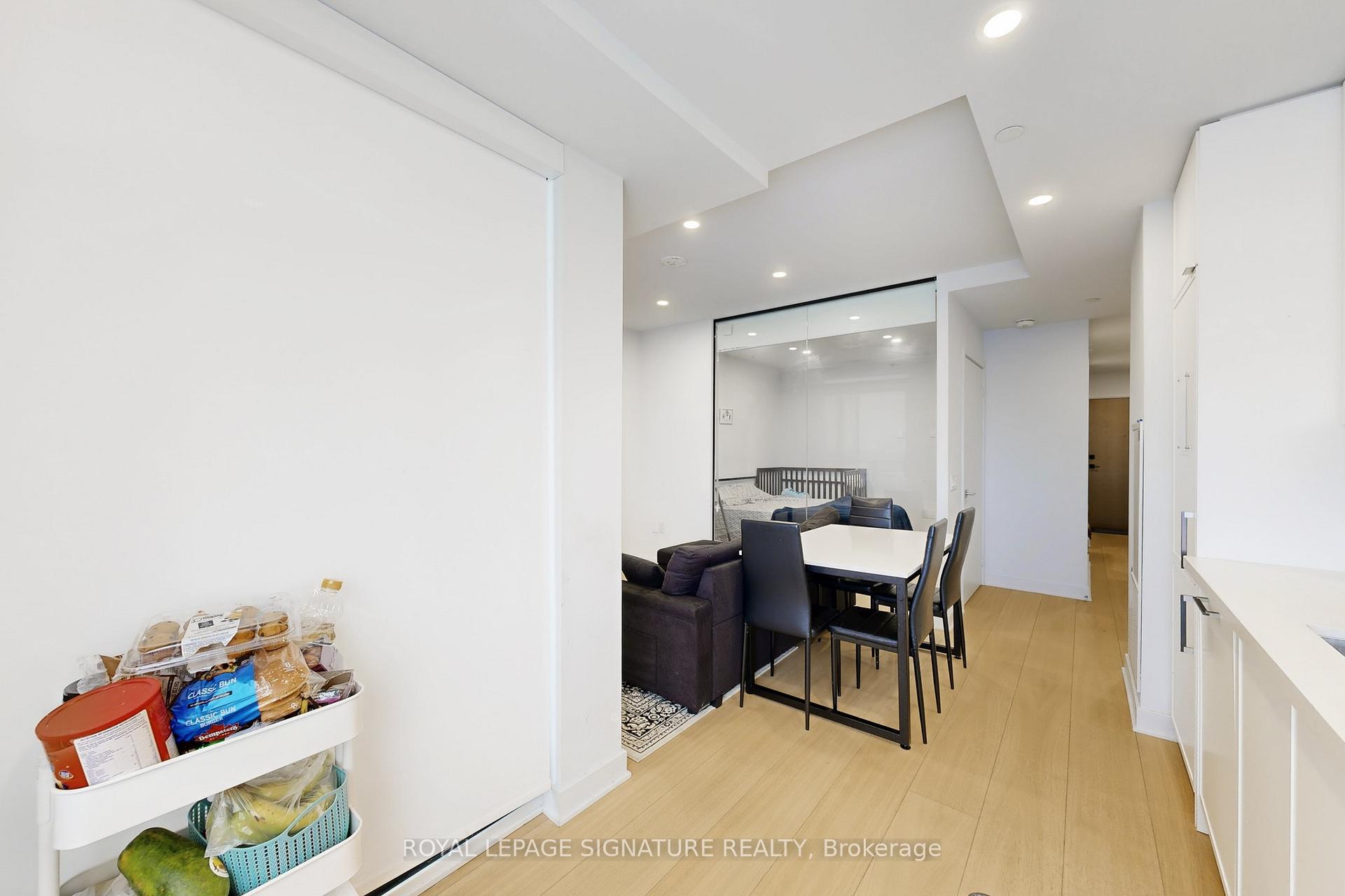 Photo 8 of Unit 2209, 2920 Hwy 7, Vaughan, Concord — HOMEH