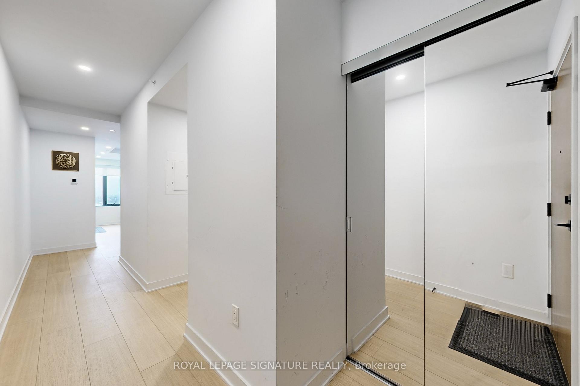 Photo 9 of Unit 2209, 2920 Hwy 7, Vaughan, Concord — HOMEH