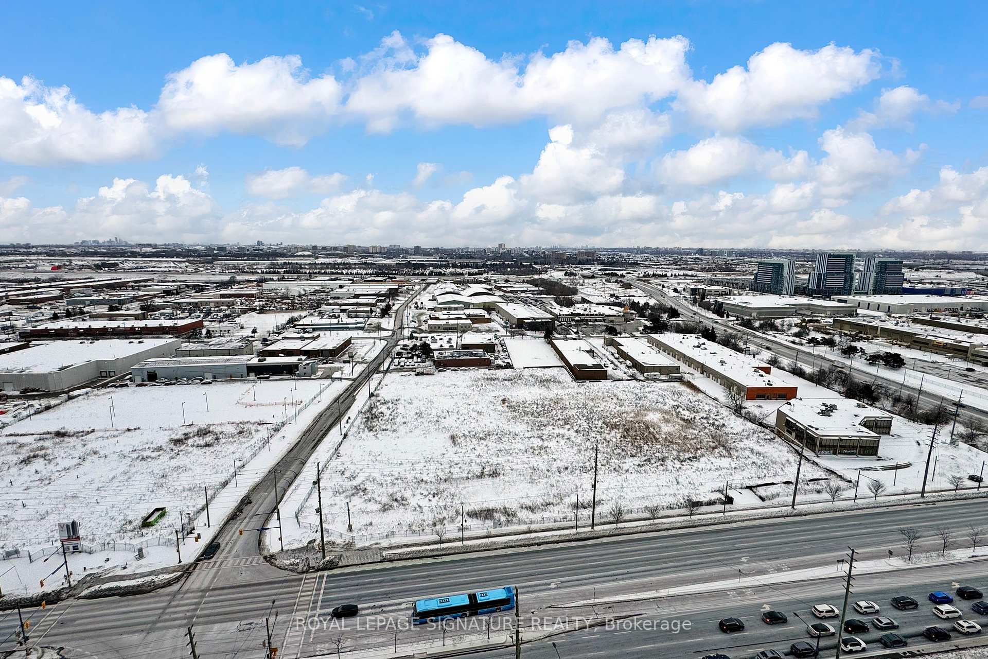 Photo 25 of Unit 2209, 2920 Hwy 7, Vaughan, Concord — HOMEH