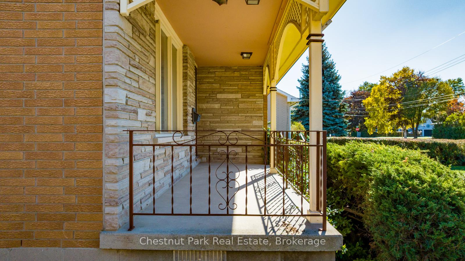 Photo 9 of 185 Walnut Street, Collingwood — HOMEH