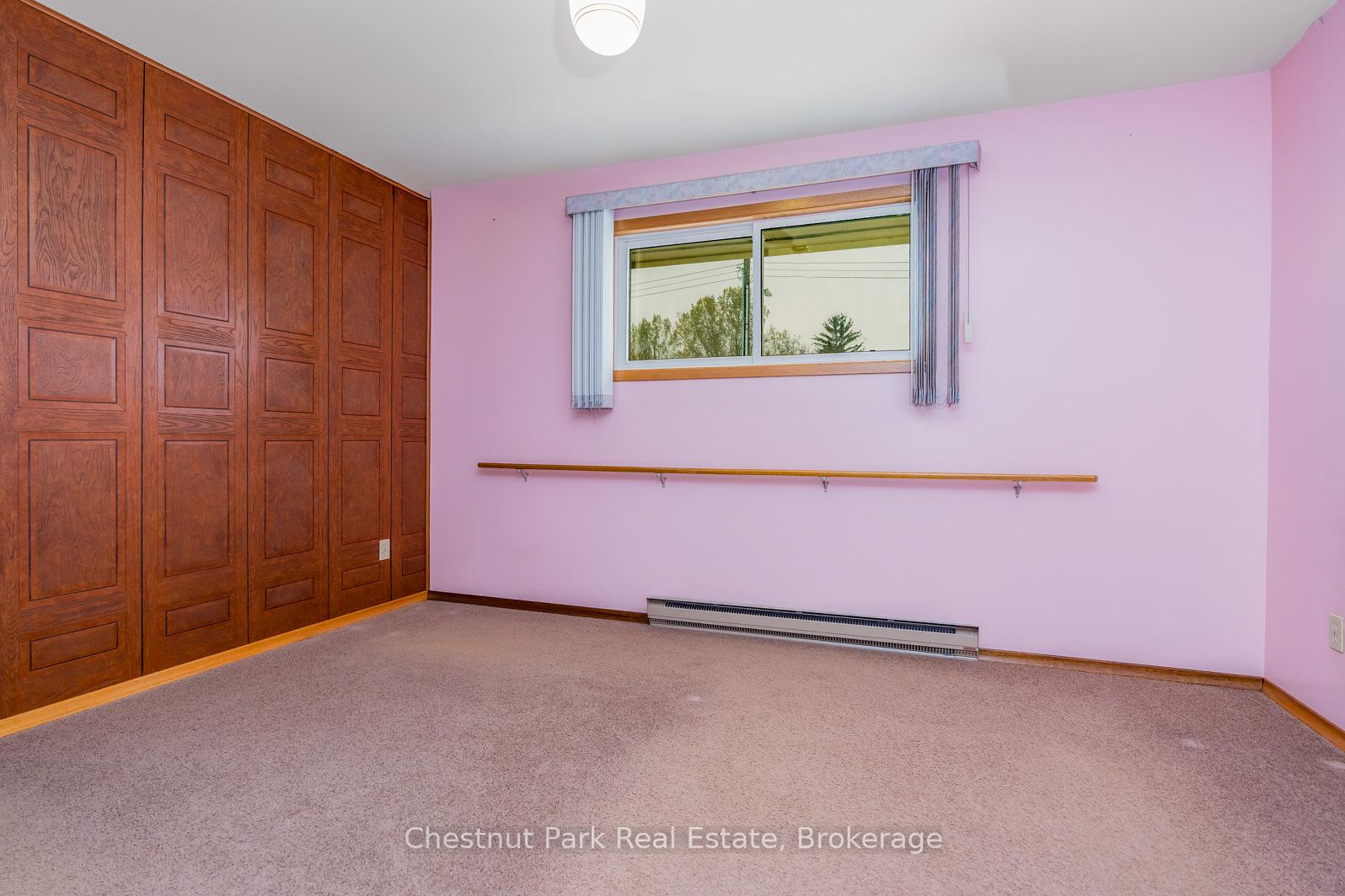 Photo 31 of 185 Walnut Street, Collingwood — HOMEH