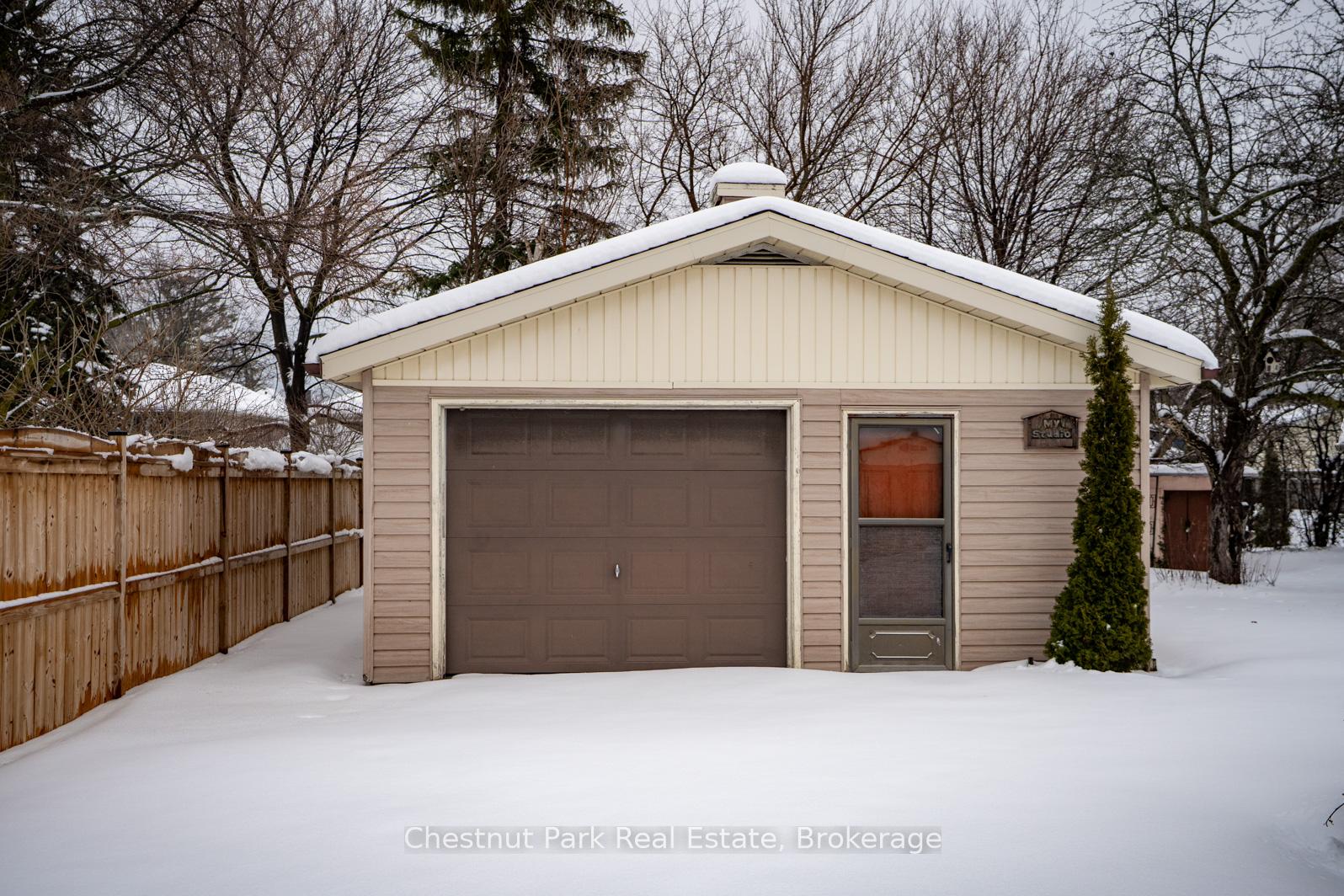 Photo 33 of 185 Walnut Street, Collingwood — HOMEH