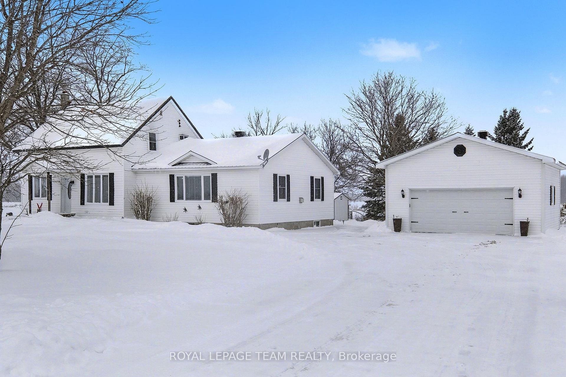 Front of 15197 Concession 1-2 Road