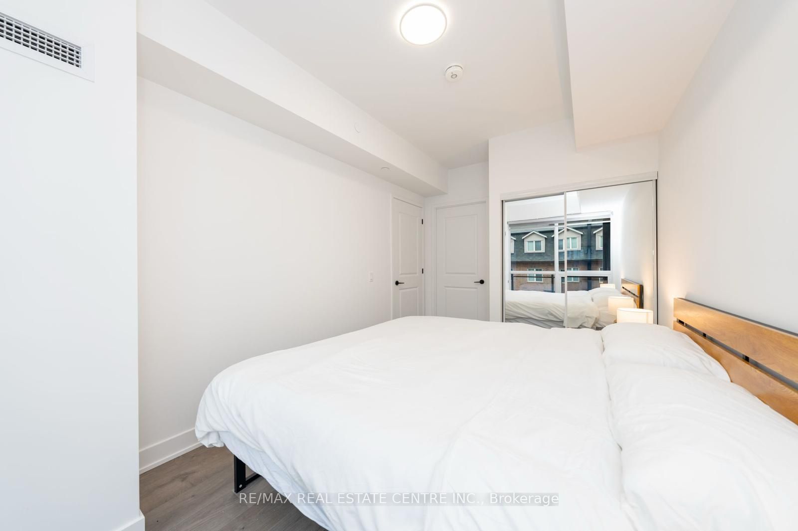 Photo 27 of Unit 313, 2343 Khalsa Gate, Oakville, Westmount — HOMEH
