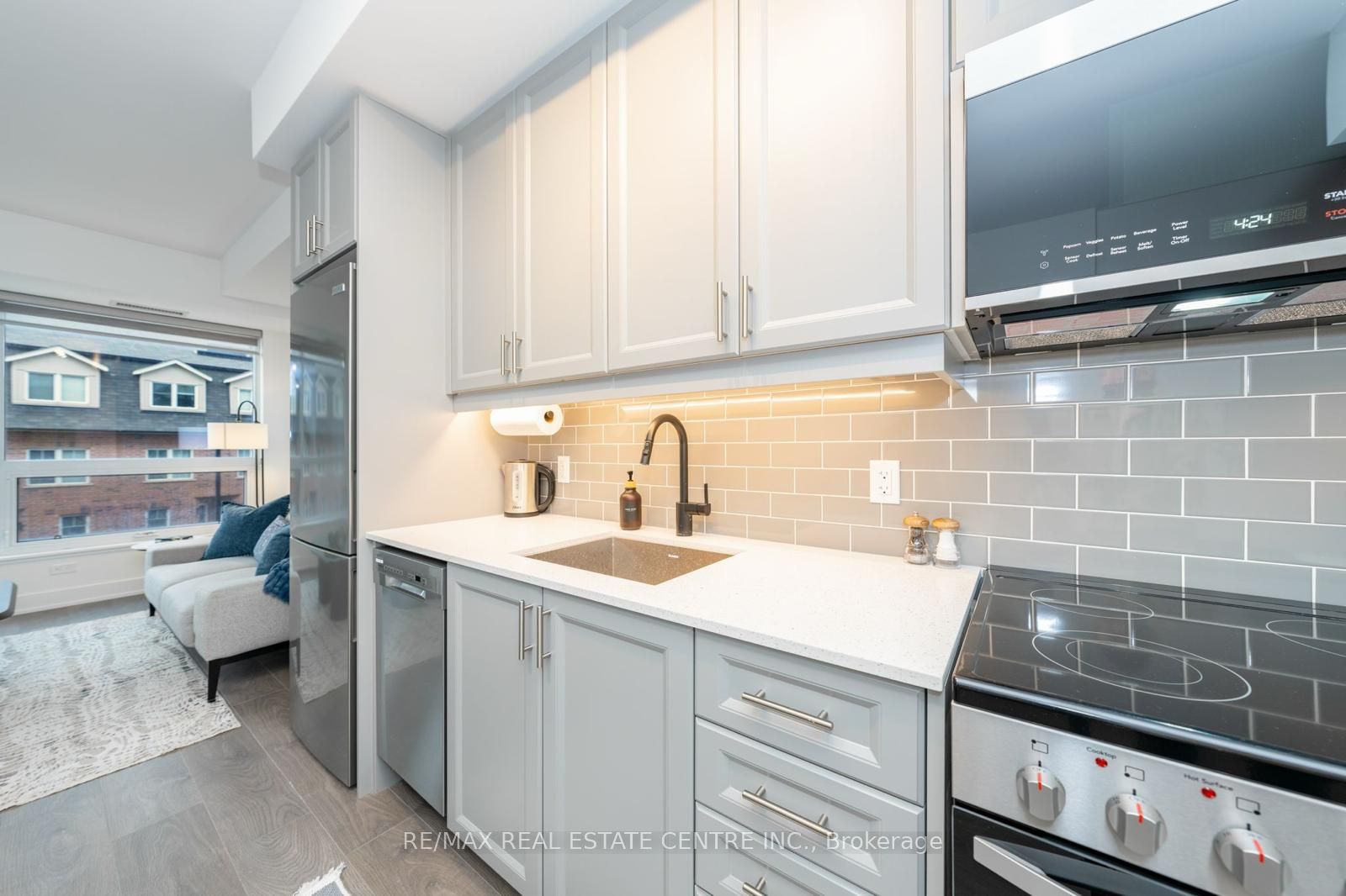 Photo 12 of Unit 313, 2343 Khalsa Gate, Oakville, Westmount — HOMEH