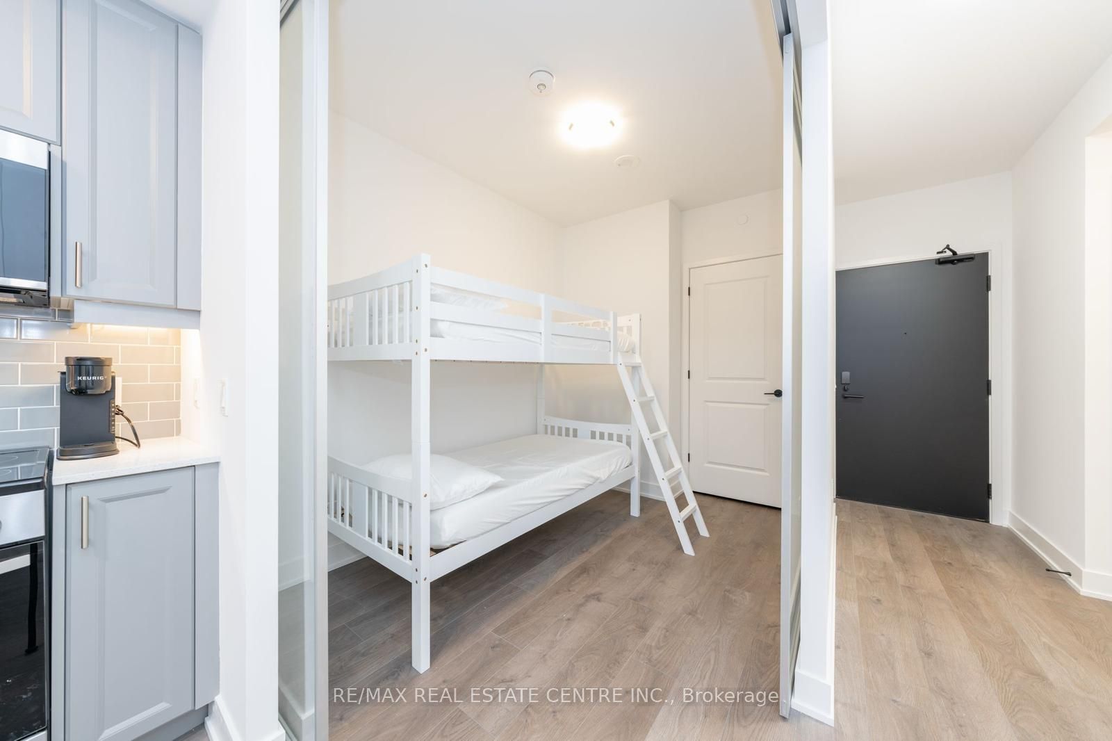 Photo 15 of Unit 313, 2343 Khalsa Gate, Oakville, Westmount — HOMEH