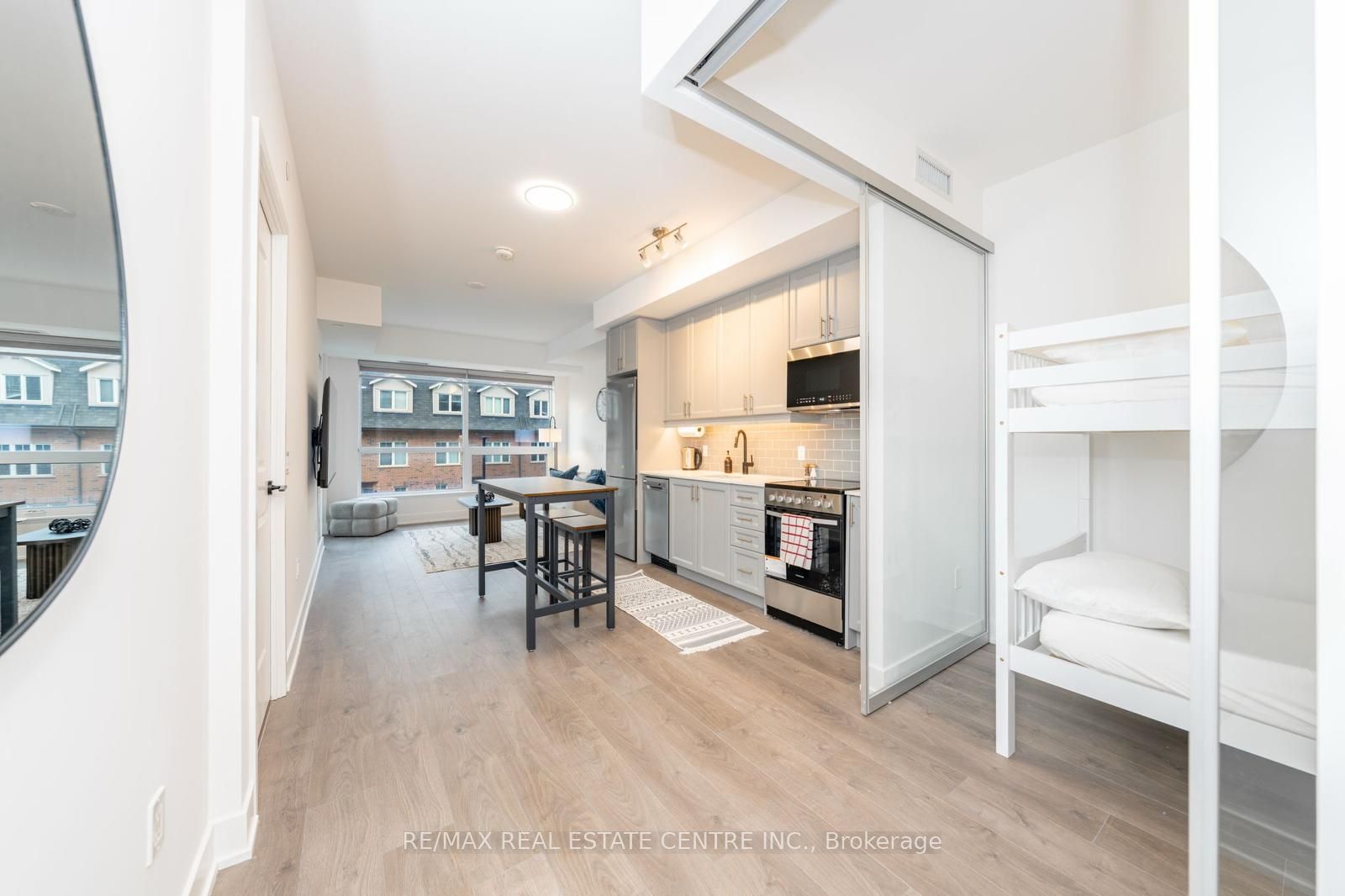 Photo 19 of Unit 313, 2343 Khalsa Gate, Oakville, Westmount — HOMEH