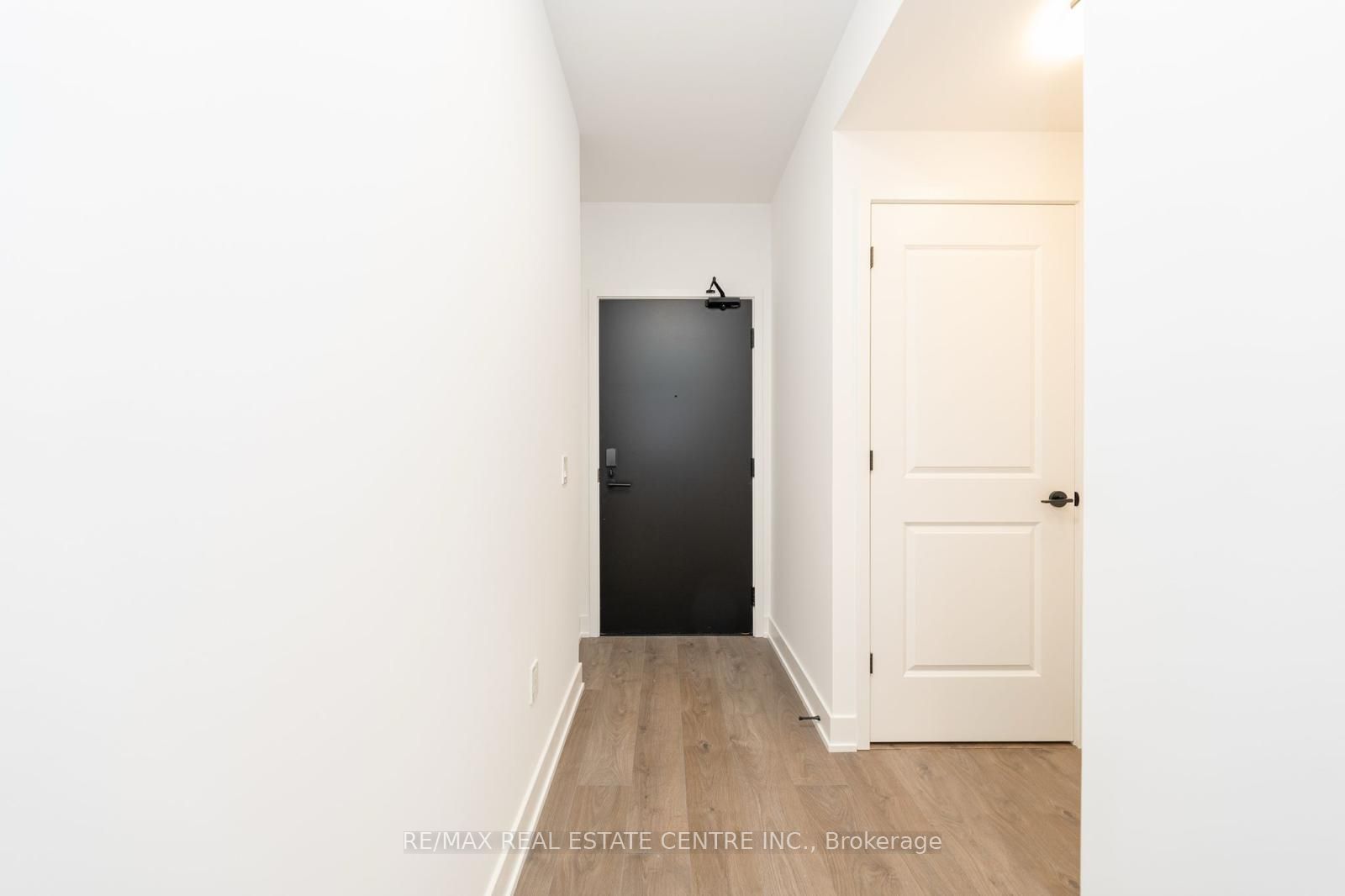 Photo 21 of Unit 313, 2343 Khalsa Gate, Oakville, Westmount — HOMEH