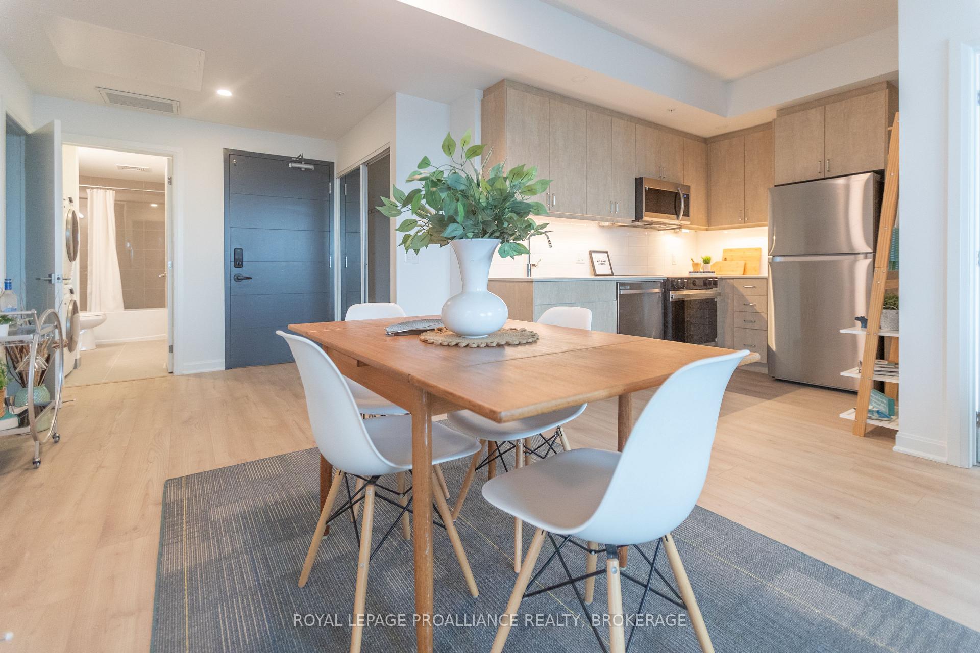Photo 3 of Unit 605, 223 Princess Street, Kingston, East of Sir John A. Blvd — HOMEH