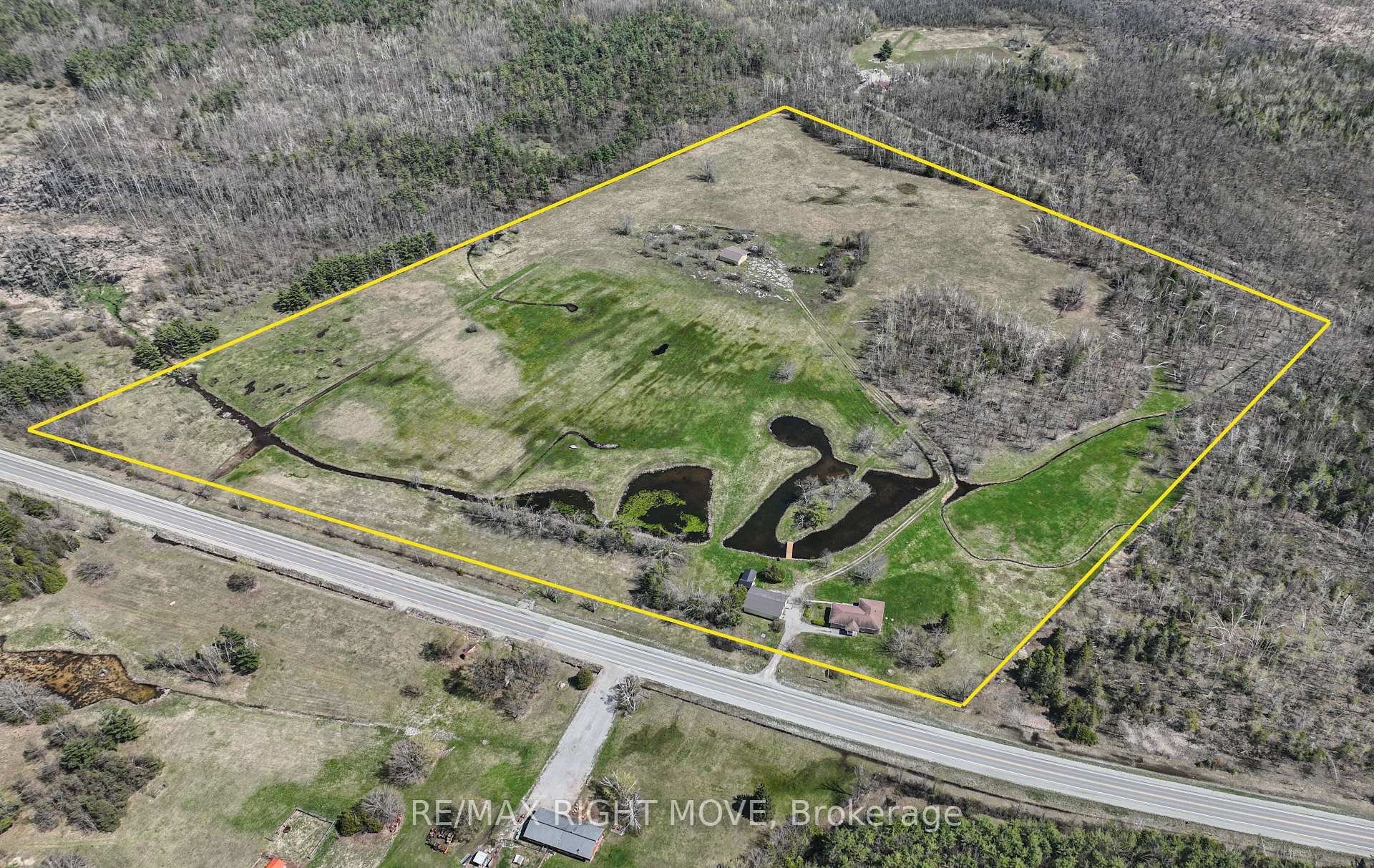 Photo 2 of 2723 Monck Road, Ramara, Rural Ramara — HOMEH