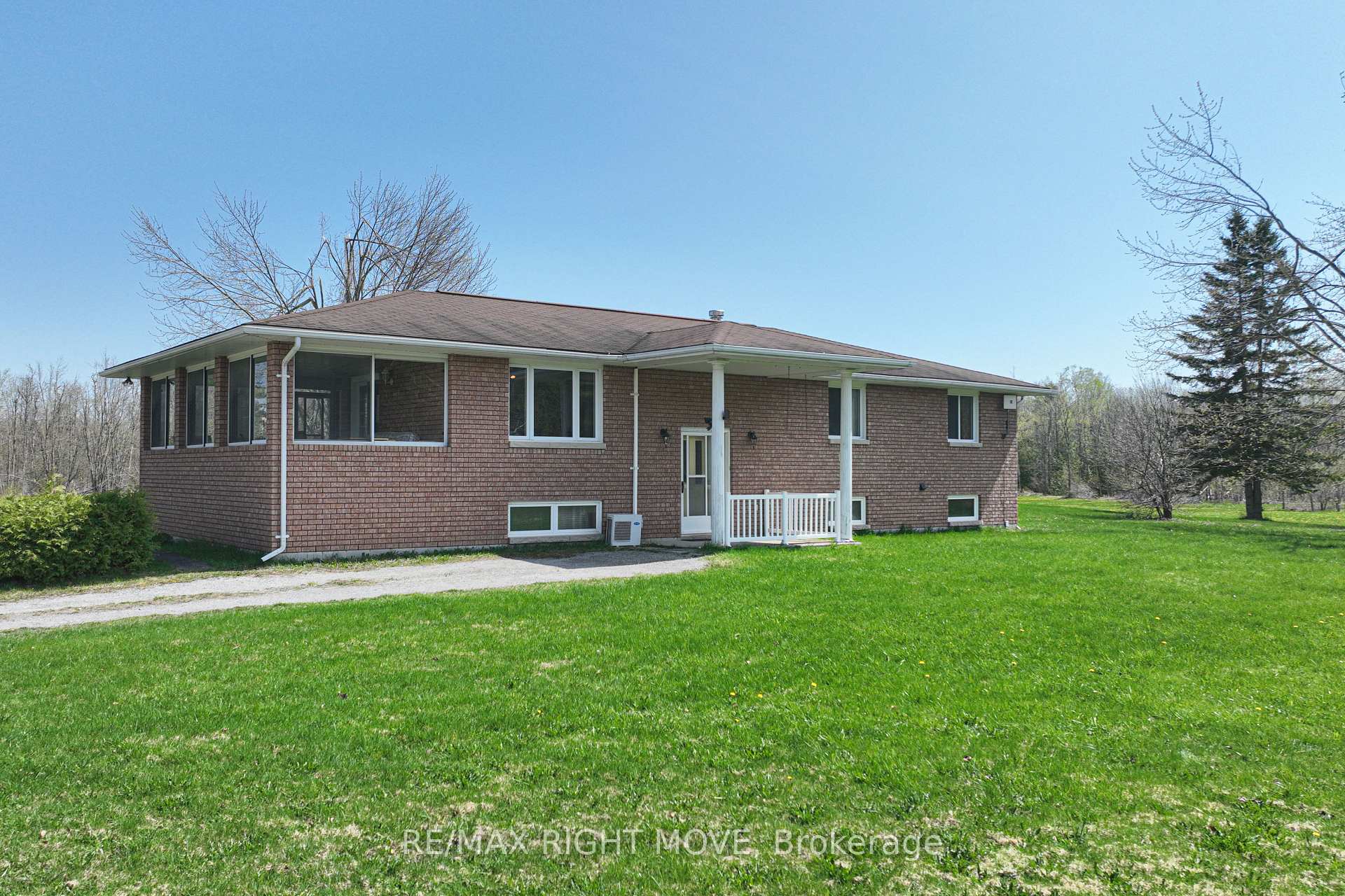 Photo 28 of 2723 Monck Road, Ramara, Rural Ramara — HOMEH