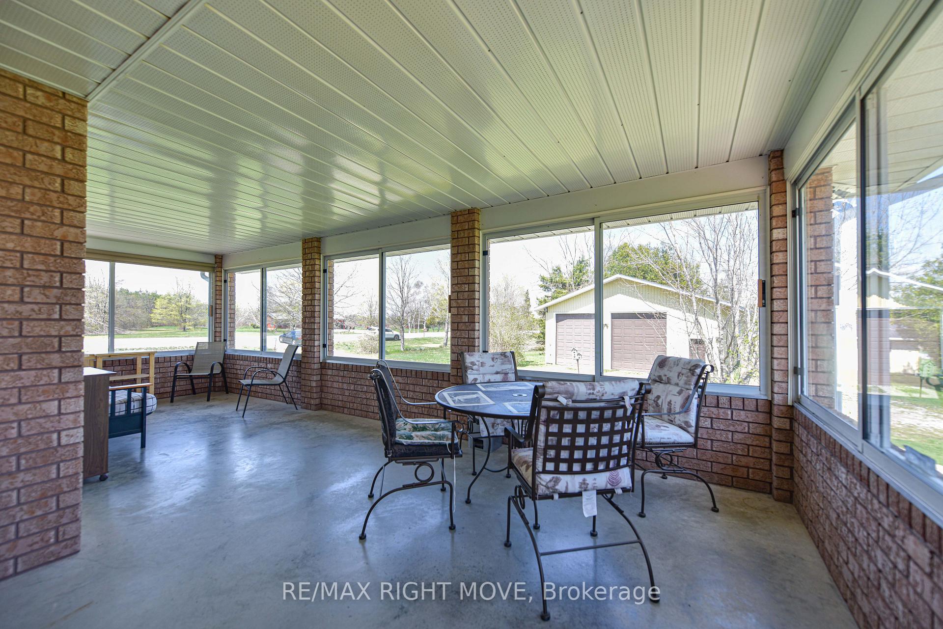 Photo 11 of 2723 Monck Road, Ramara, Rural Ramara — HOMEH