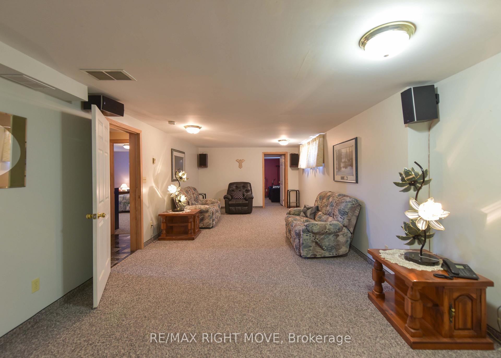 Photo 14 of 2723 Monck Road, Ramara, Rural Ramara — HOMEH