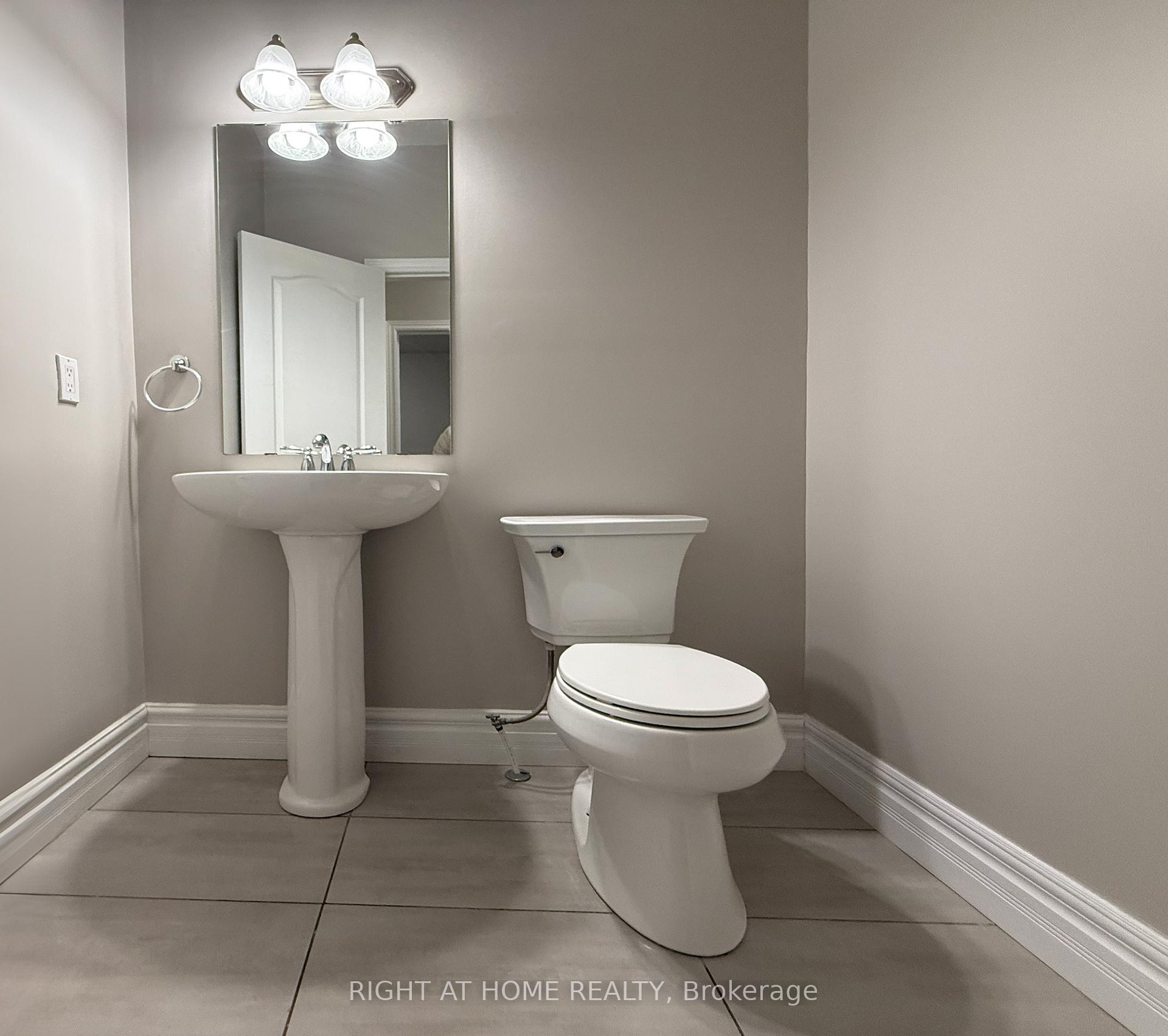 Photo 14 of 1294 Baseline Road, Hamilton, Winona Park — HOMEH