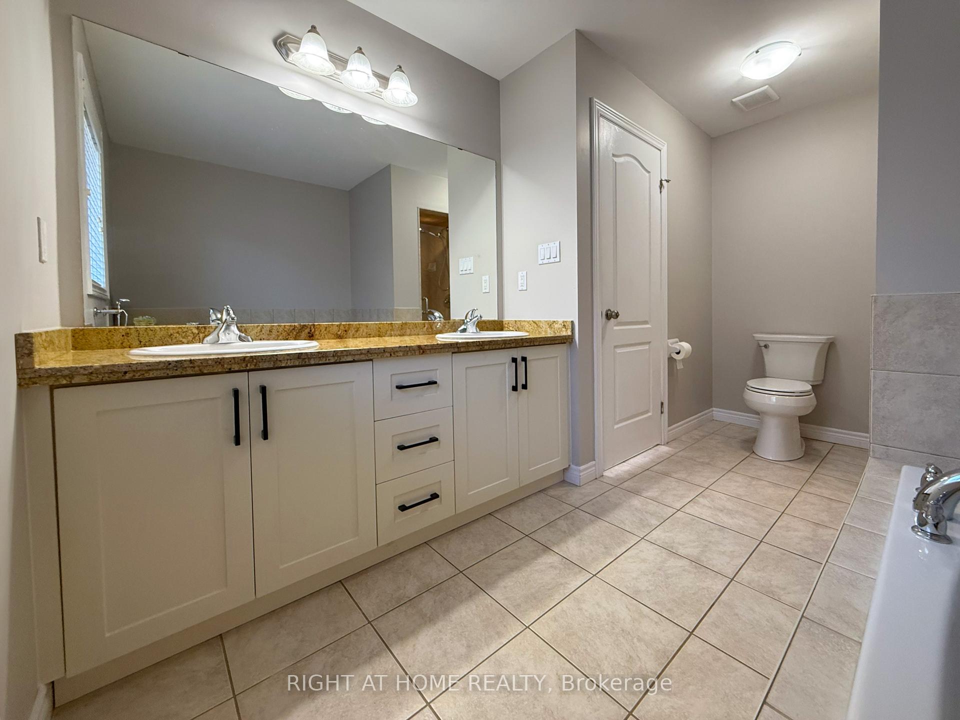 Photo 21 of 1294 Baseline Road, Hamilton, Winona Park — HOMEH