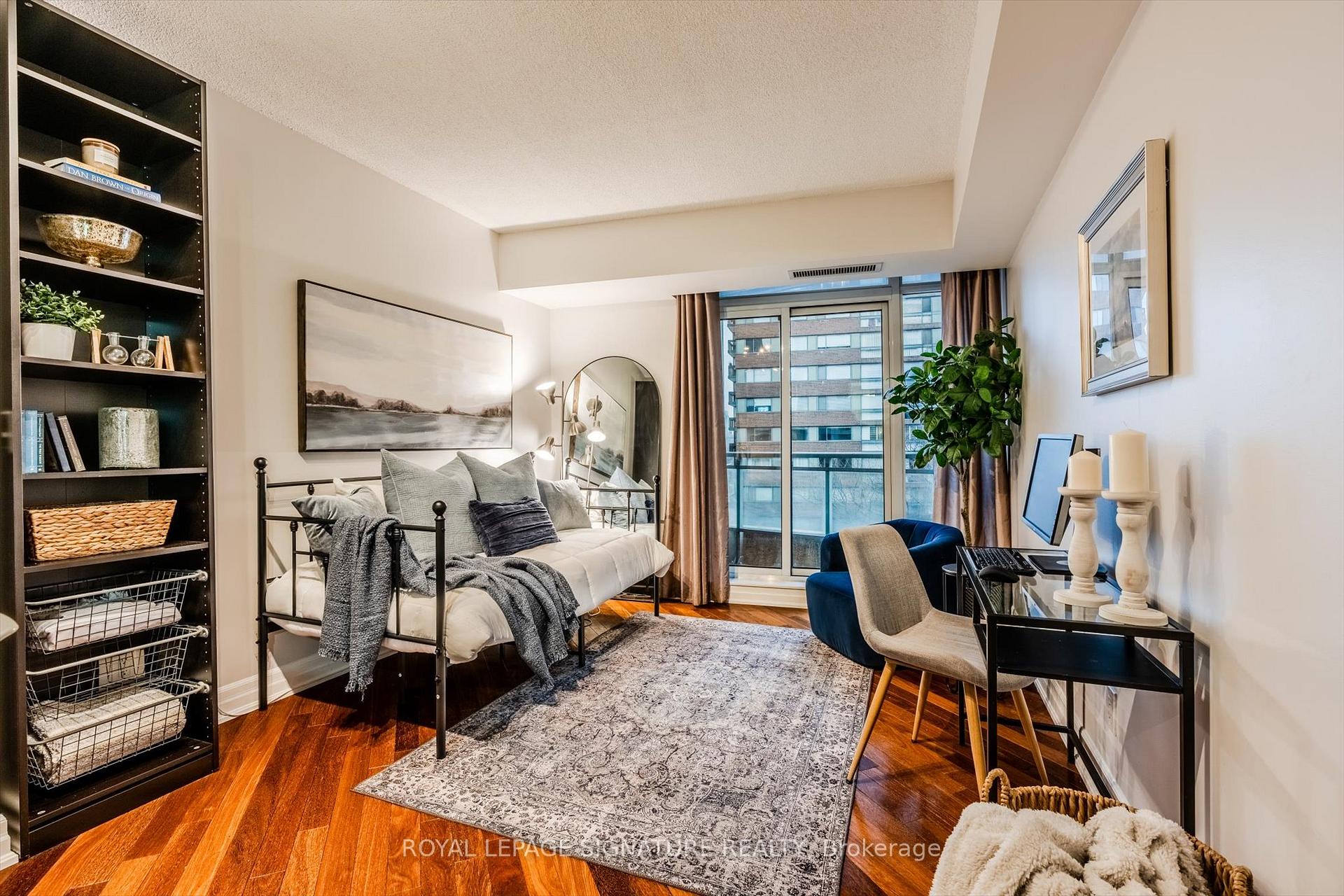 Front of Unit 709, 8 Scollard Street