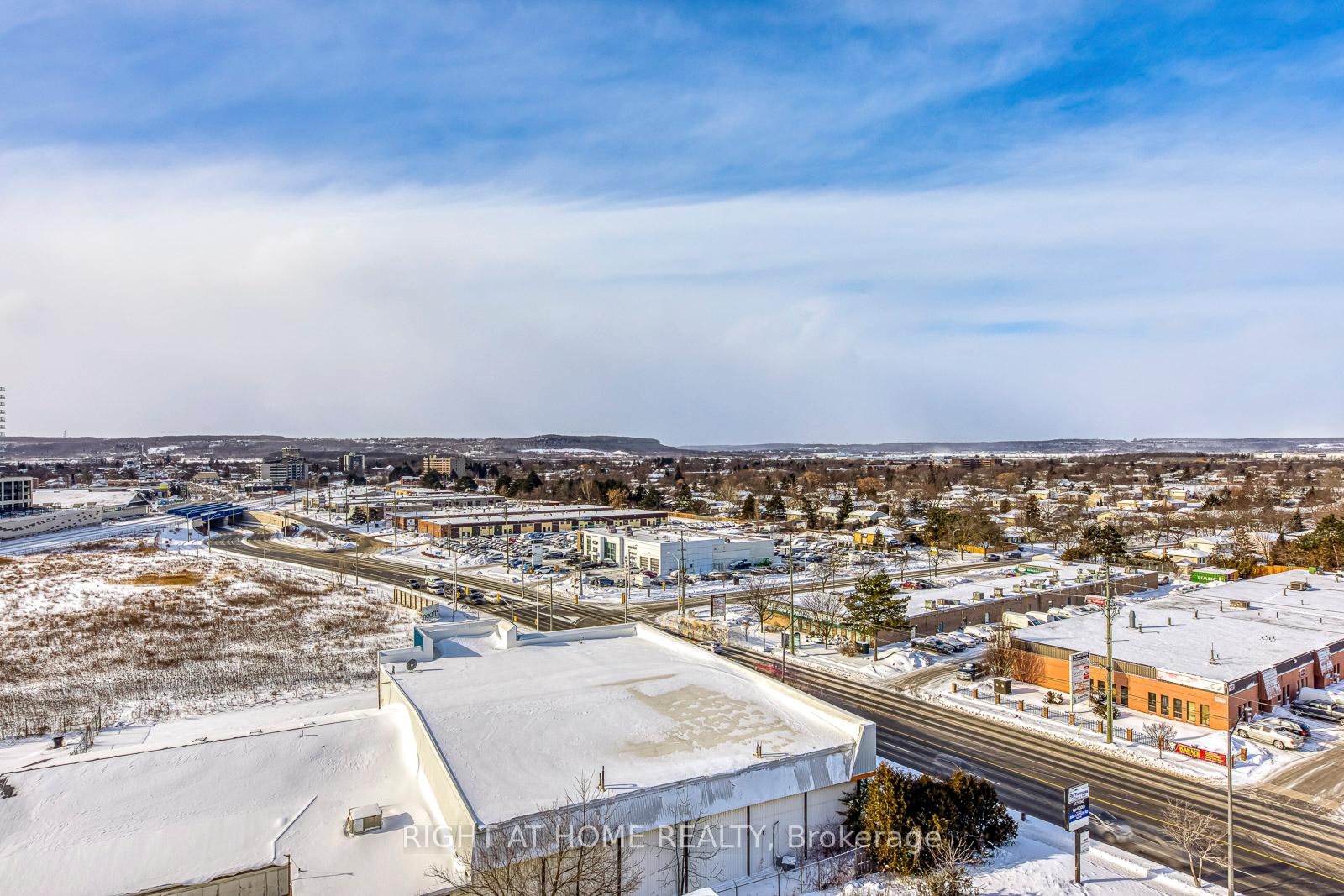 Photo 11 of Unit 1007, 716 Main Street E, Milton, Timberlea — HOMEH