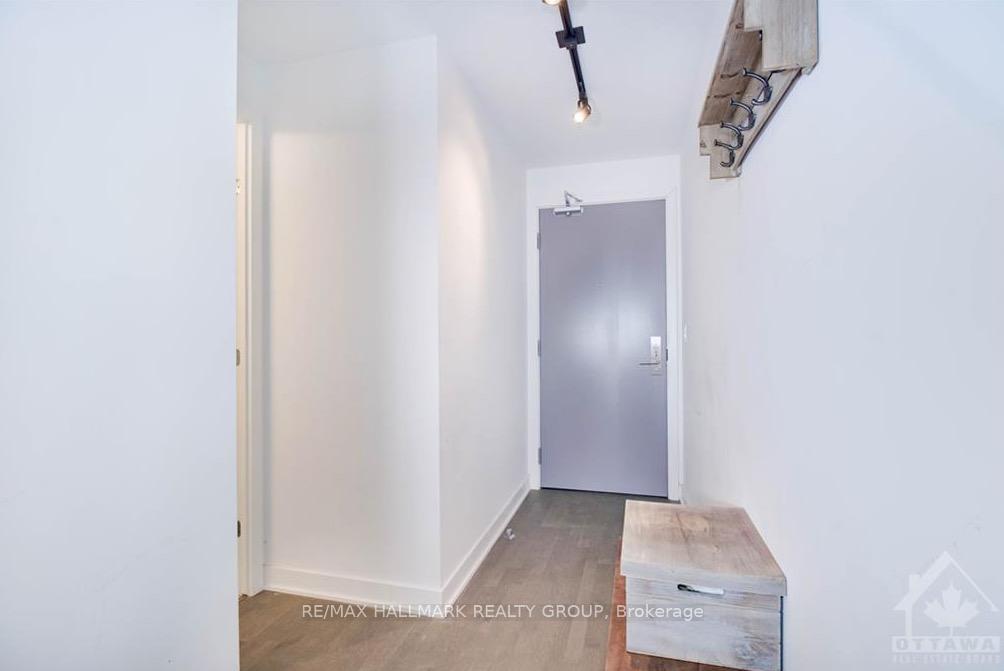 Photo 3 of Unit 408, 203 Catherine Street, Ottawa, Ottawa Centre — HOMEH