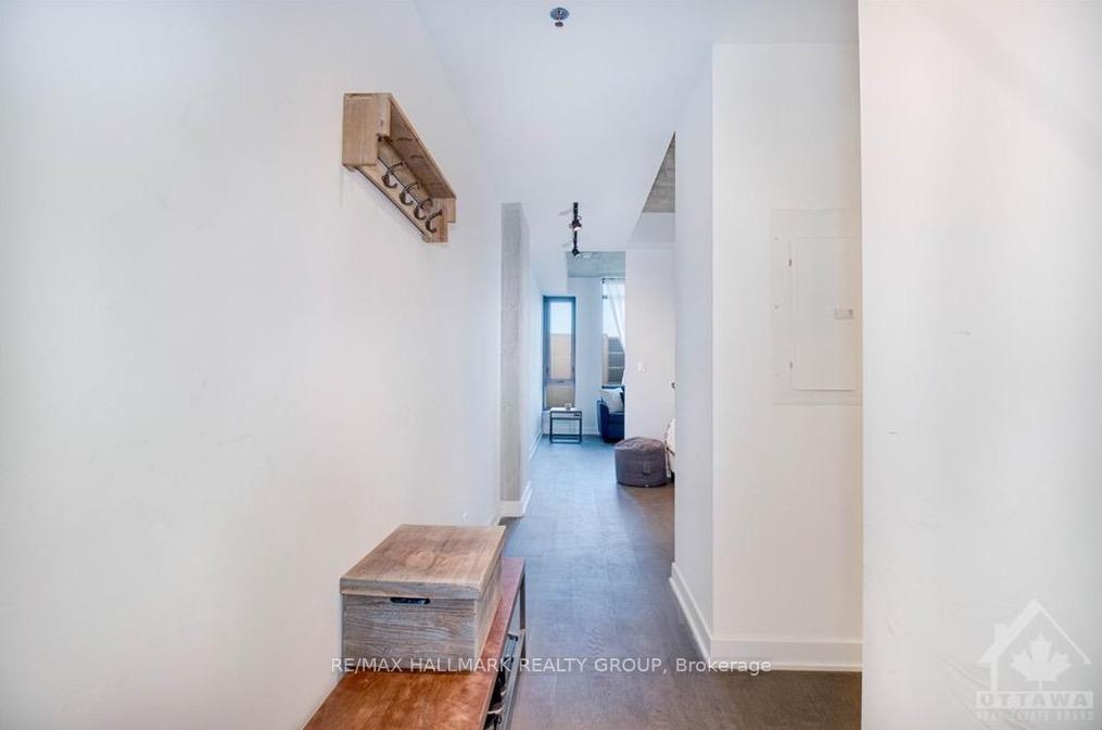 Photo 6 of Unit 408, 203 Catherine Street, Ottawa, Ottawa Centre — HOMEH