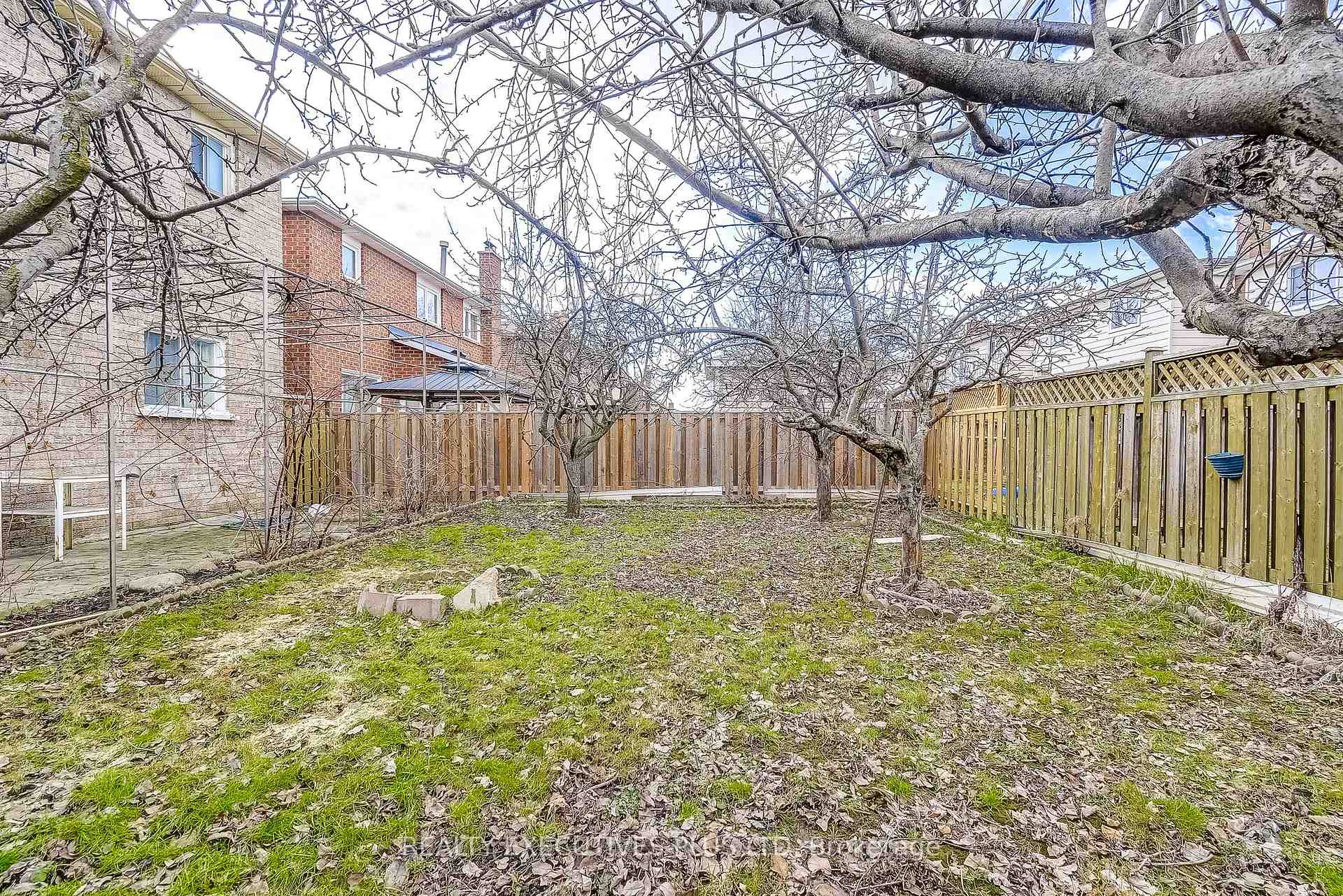 Photo 30 of 206 Vodden Street W, Brampton, Brampton West — HOMEH