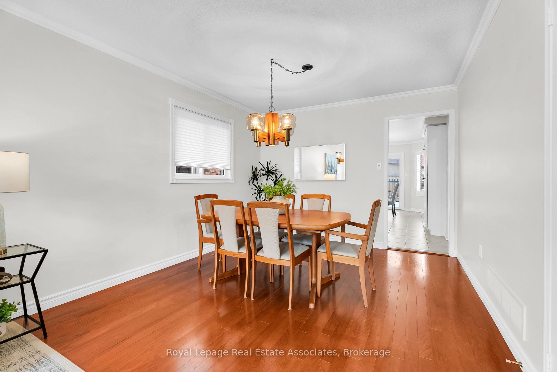 Photo 32 of 91 Samuel Crescent, Halton Hills, Georgetown — HOMEH