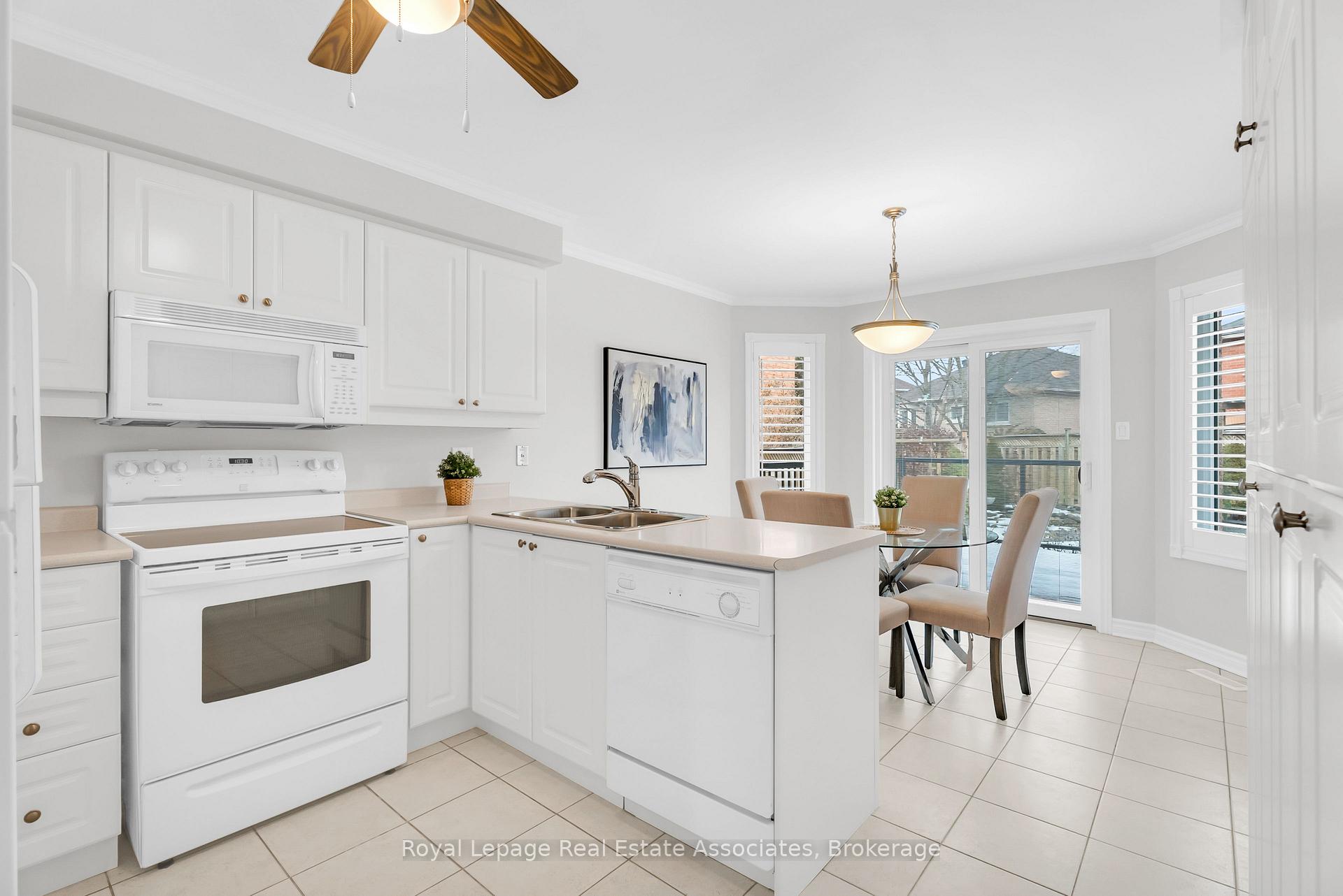 Photo 25 of 91 Samuel Crescent, Halton Hills, Georgetown — HOMEH