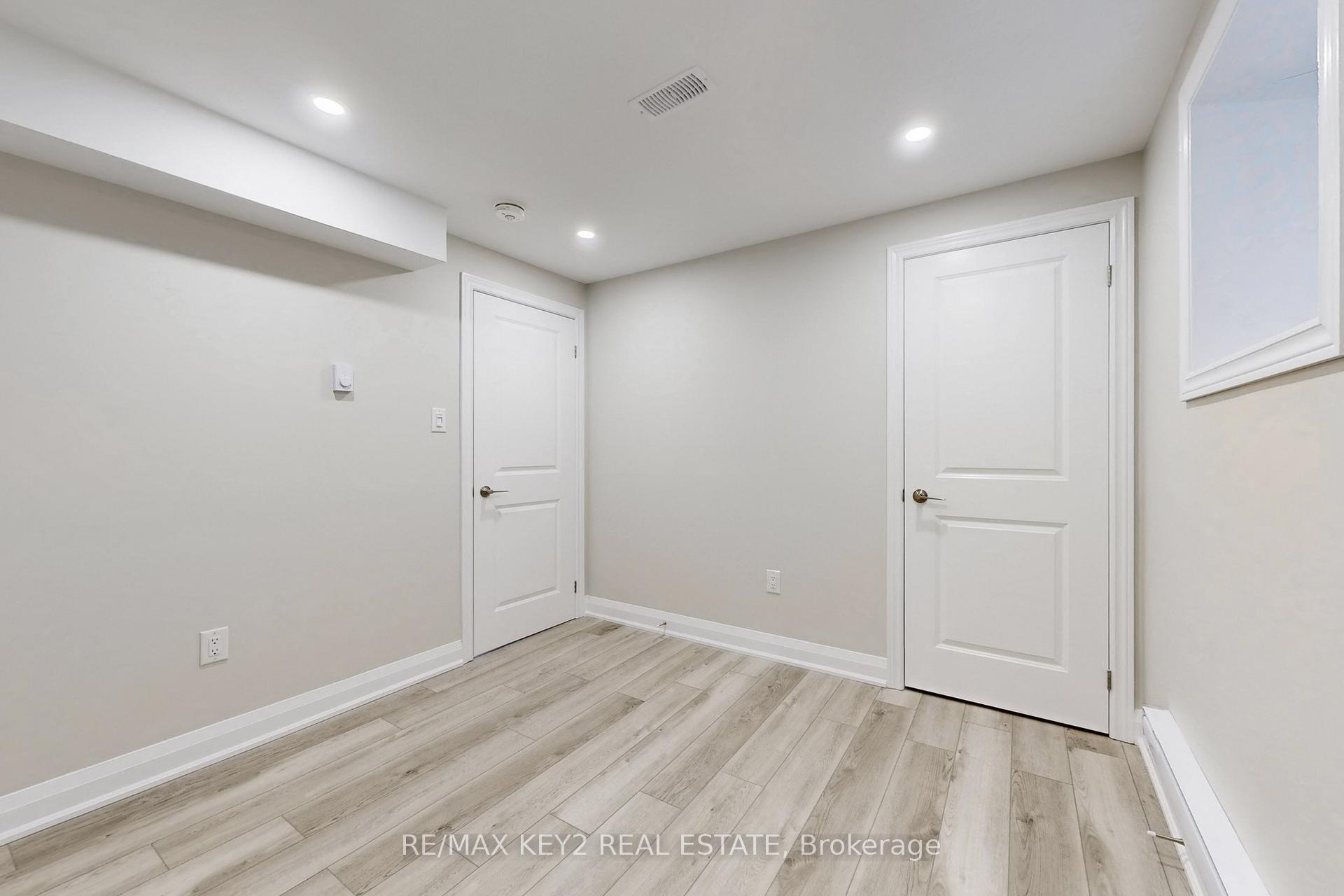 Photo 6 of Unit Bsmt, 1476 Mockingbird Square, Pickering, Rural Pickering — HOMEH