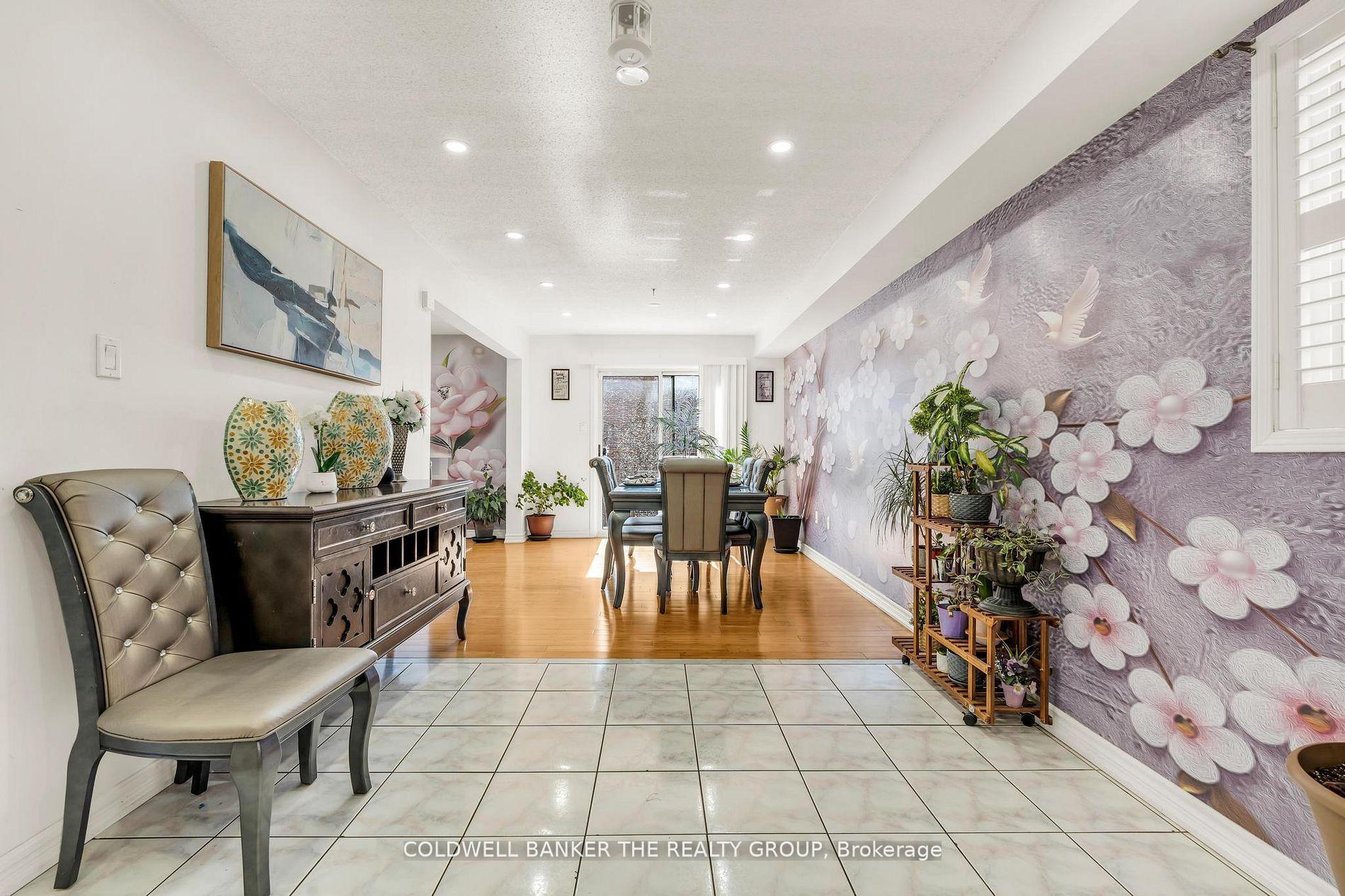 Photo 34 of 10 Colleyville Street, Brampton, Snelgrove — HOMEH