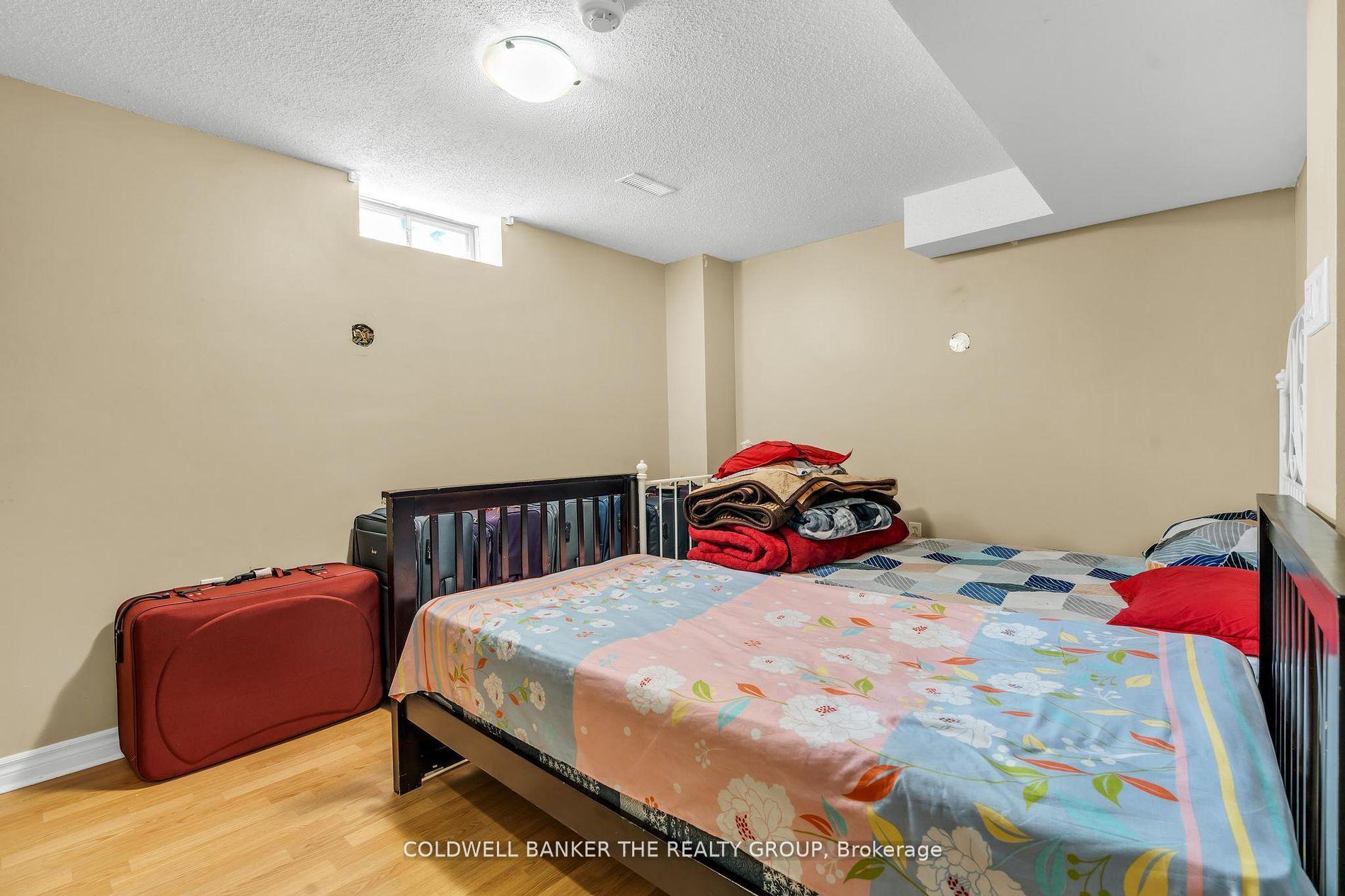 Photo 24 of 10 Colleyville Street, Brampton, Snelgrove — HOMEH