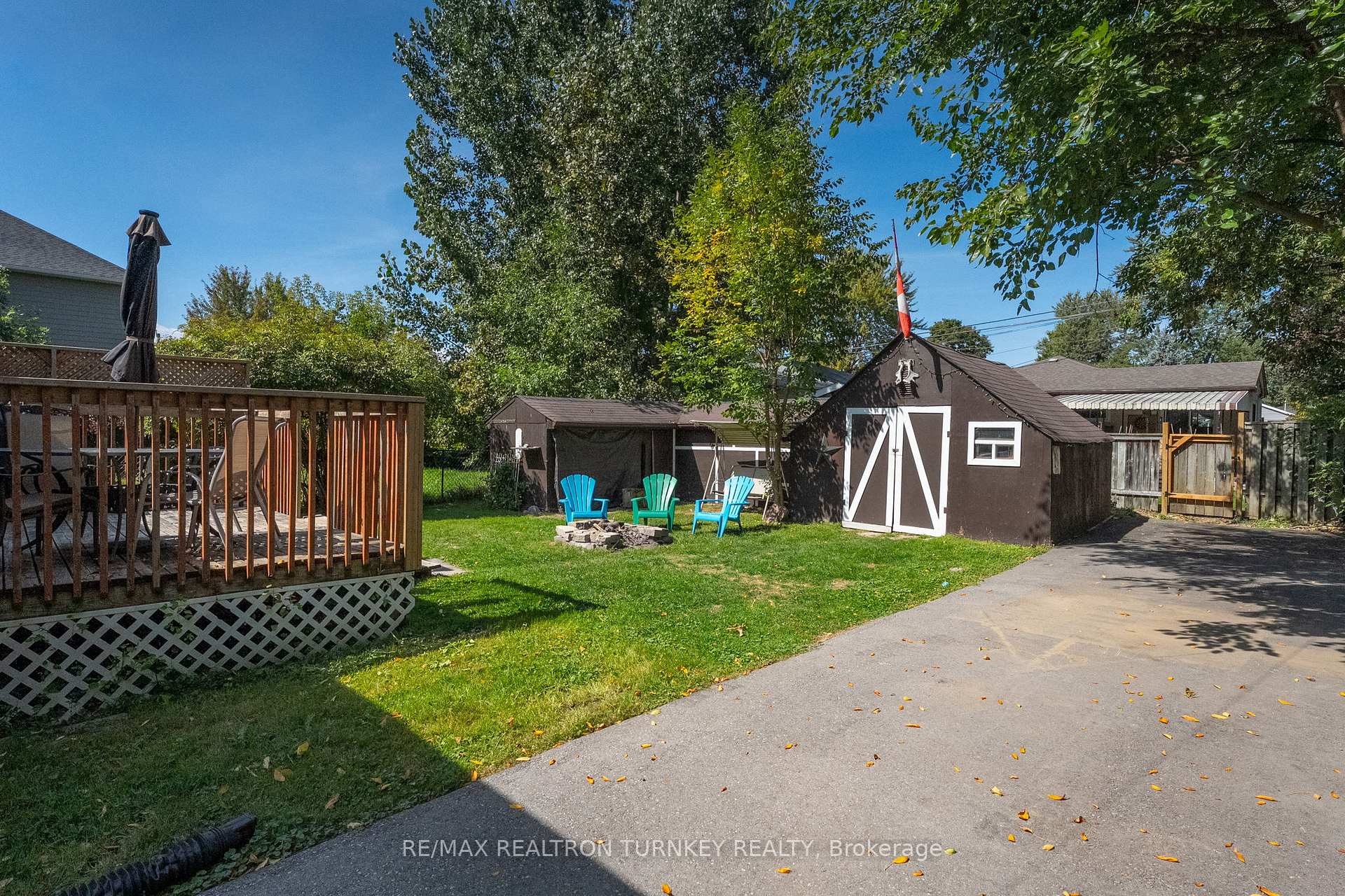 Photo 27 of 137 Cooks Bay Drive, Georgina, Keswick North — HOMEH