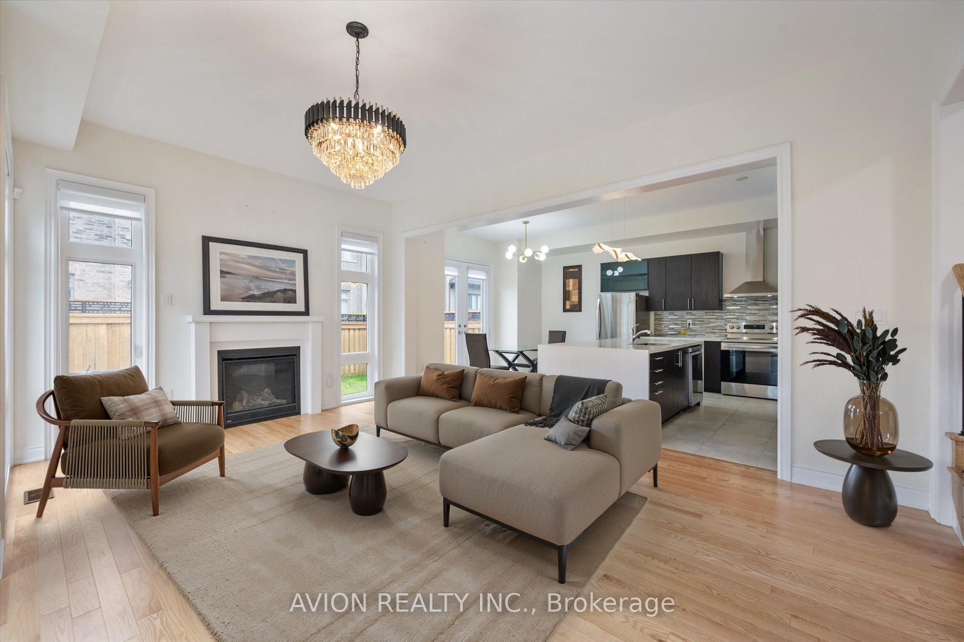 Photo 3 of 2417 Edward Leaver Trail, Oakville, Glen Abbey — HOMEH