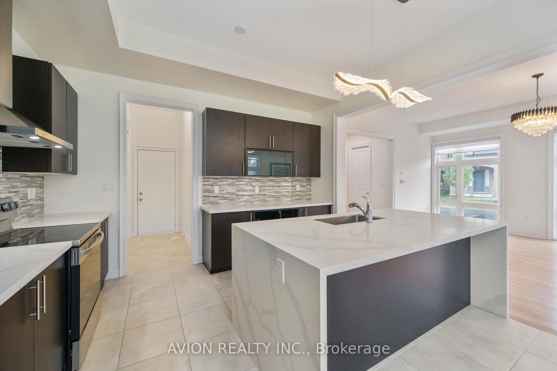 Photo 45 of 2417 Edward Leaver Trail, Oakville, Glen Abbey — HOMEH
