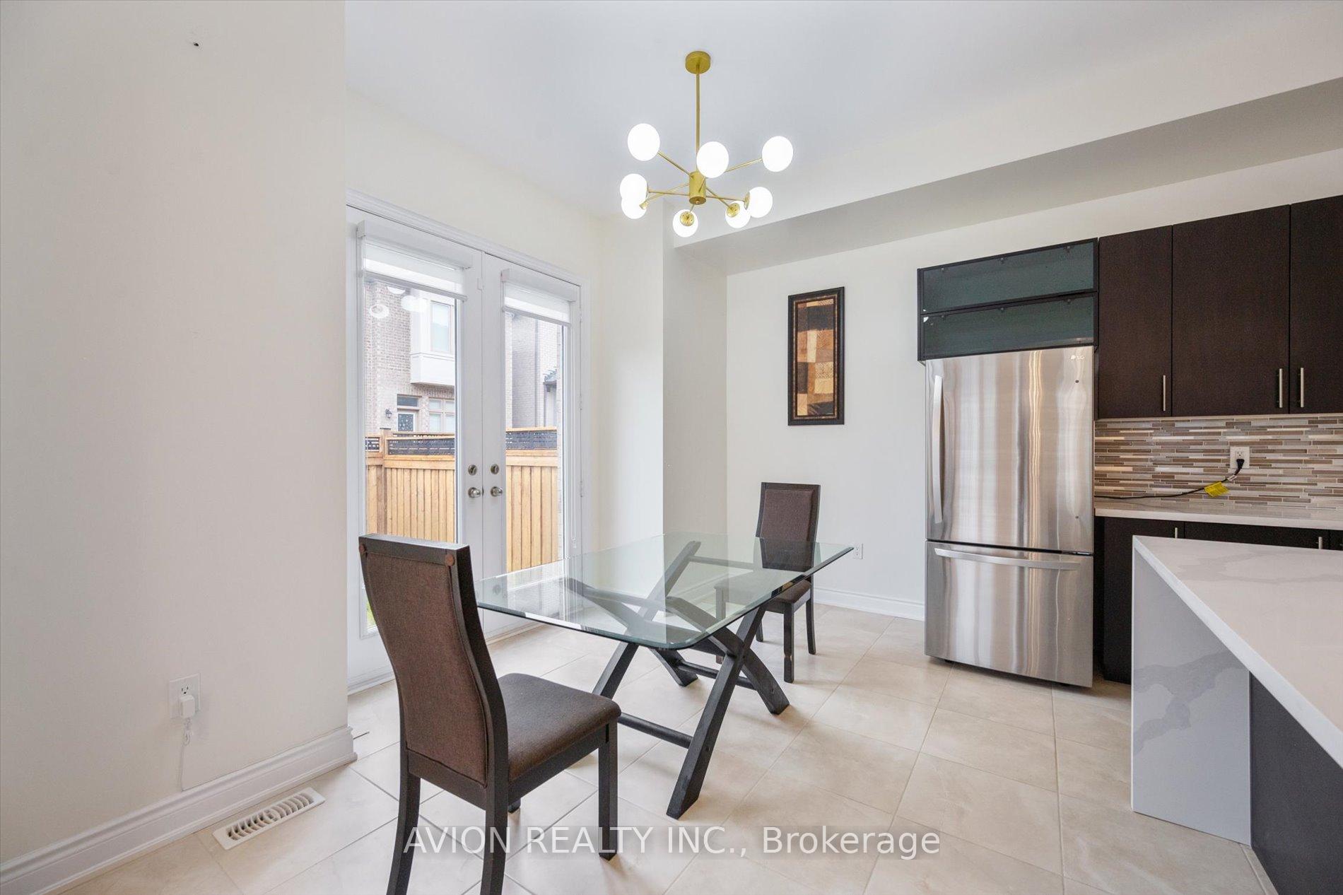 Photo 44 of 2417 Edward Leaver Trail, Oakville, Glen Abbey — HOMEH