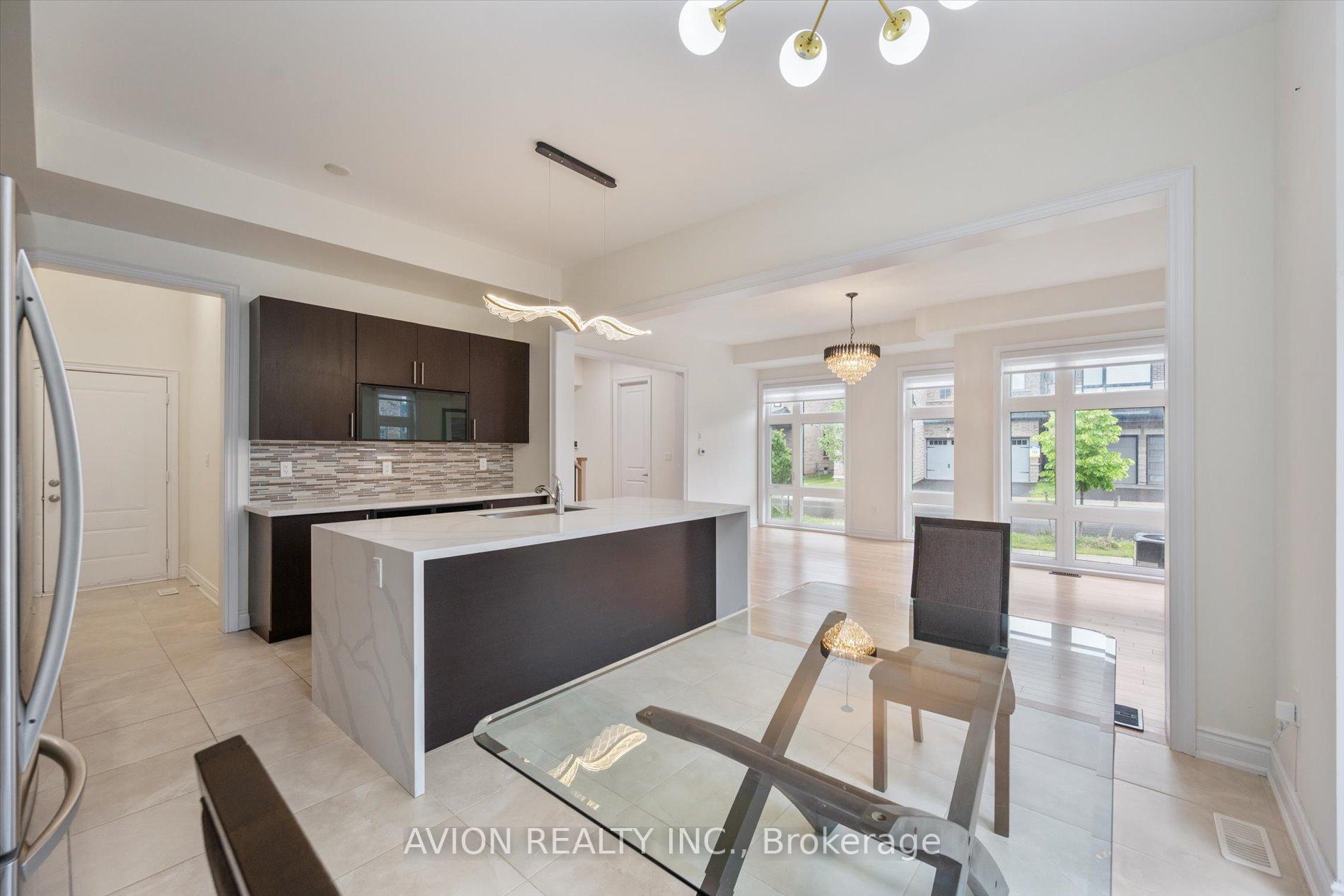 Photo 38 of 2417 Edward Leaver Trail, Oakville, Glen Abbey — HOMEH