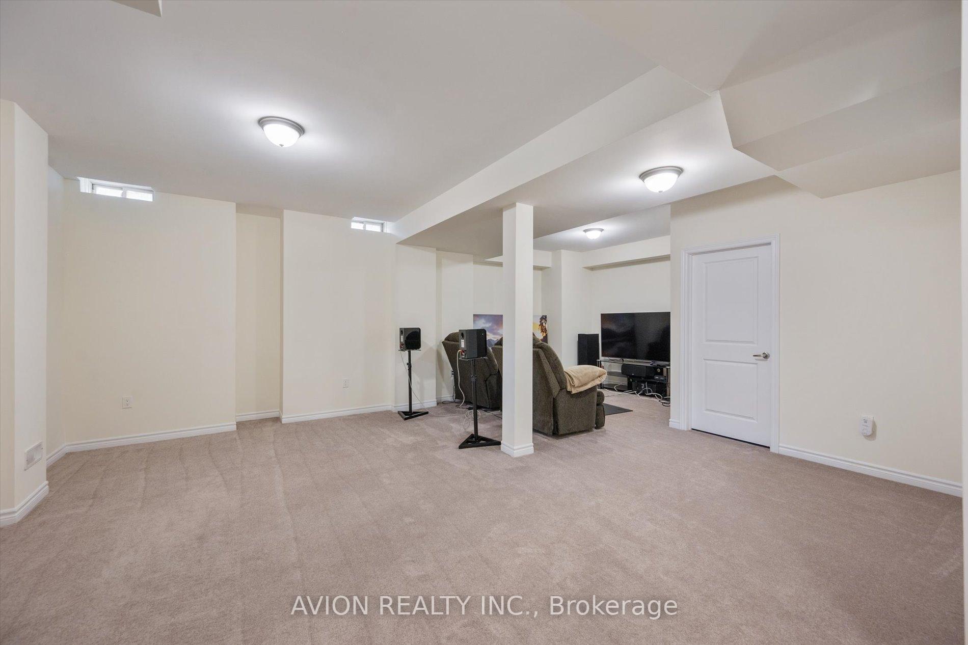 Photo 23 of 2417 Edward Leaver Trail, Oakville, Glen Abbey — HOMEH