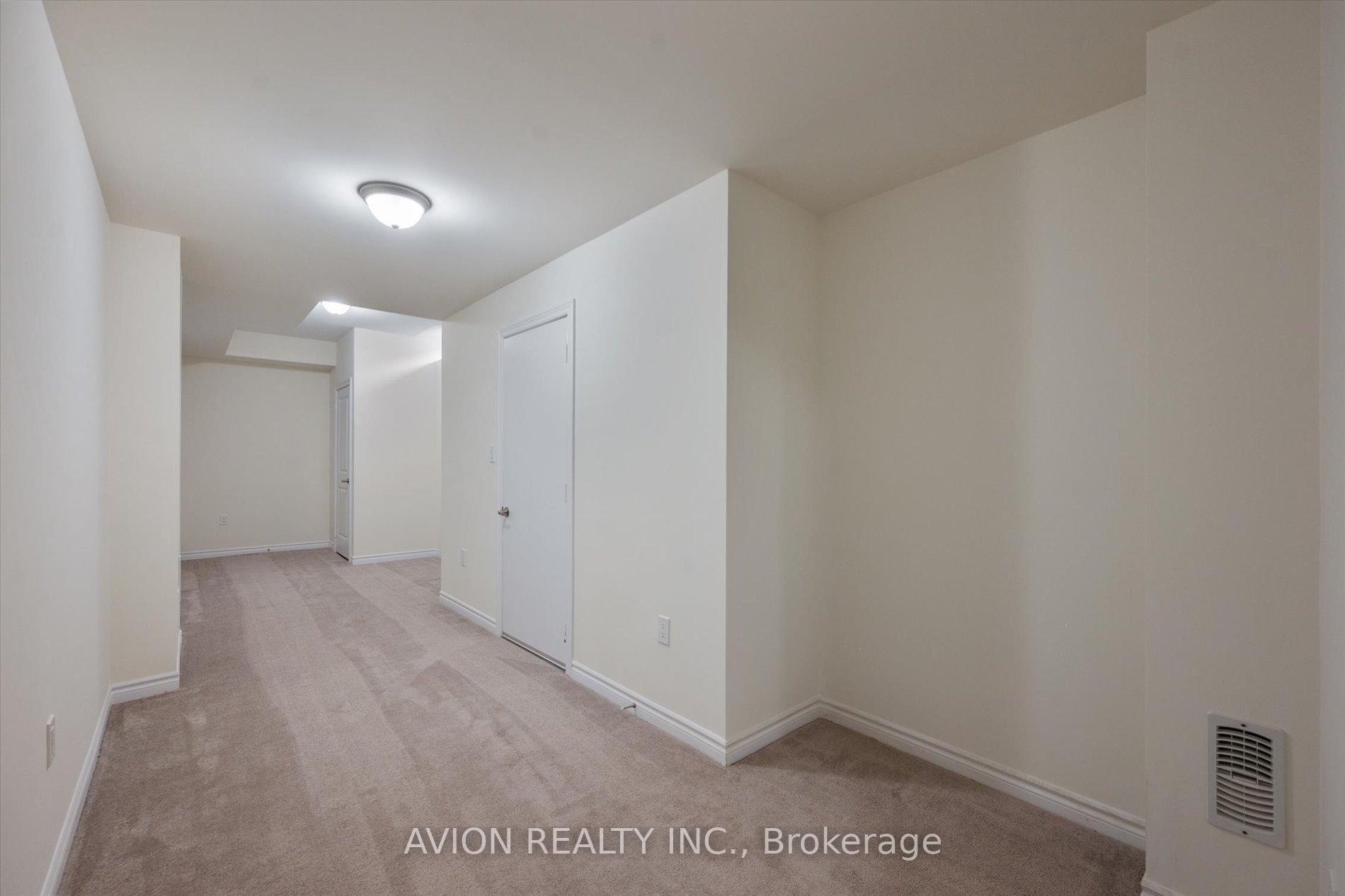 Photo 37 of 2417 Edward Leaver Trail, Oakville, Glen Abbey — HOMEH