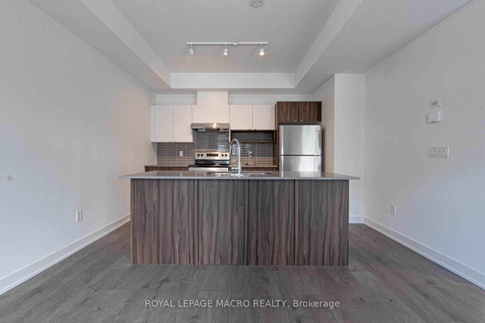 Photo 7 of Unit 7, 1121 Cooke Boulevard, Burlington, LaSalle — HOMEH
